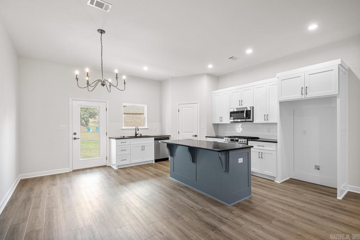 HIDDEN CREEK ADDN - Residential