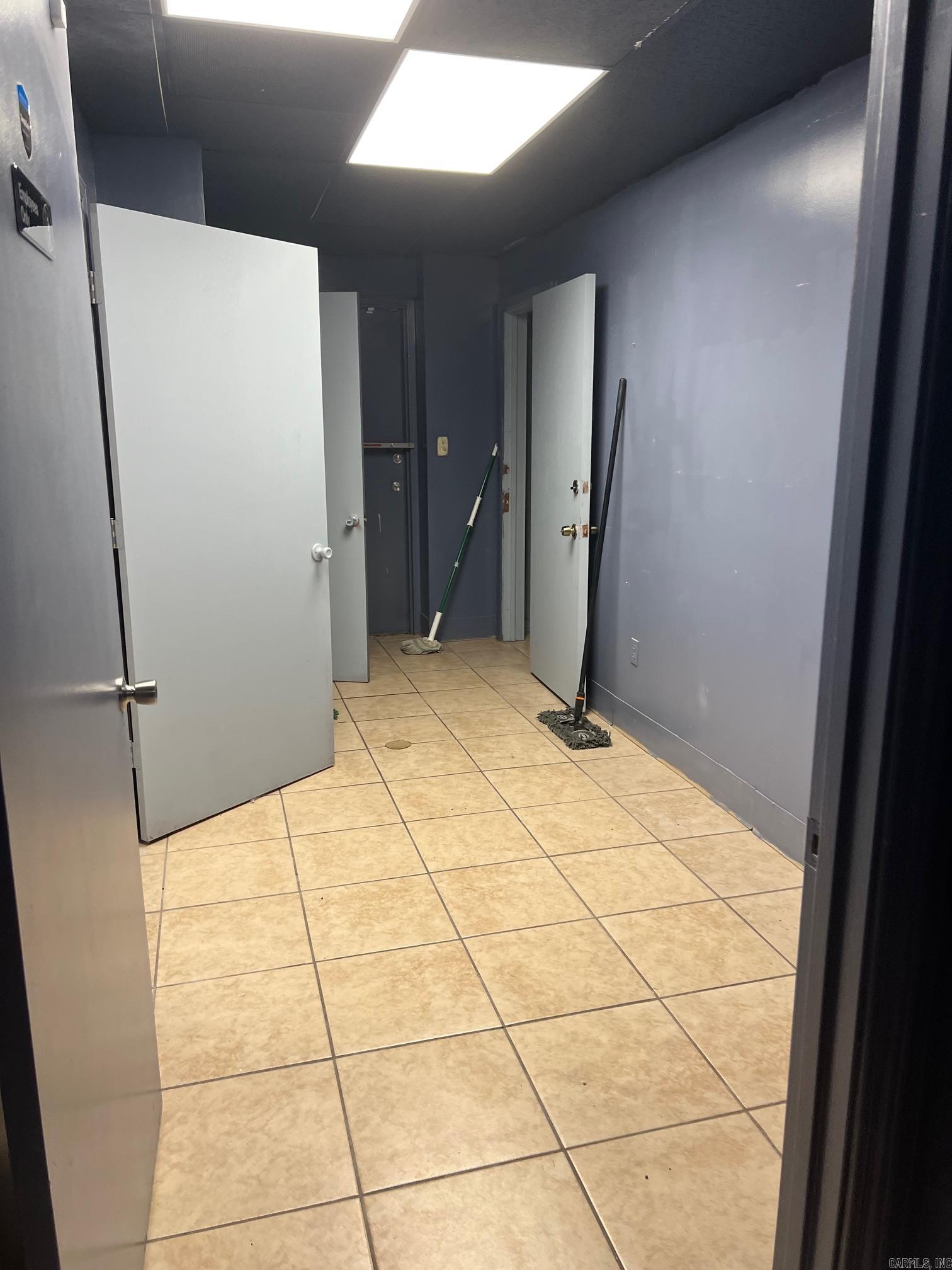 Oak Forest Gardens Annex - Residential Lease