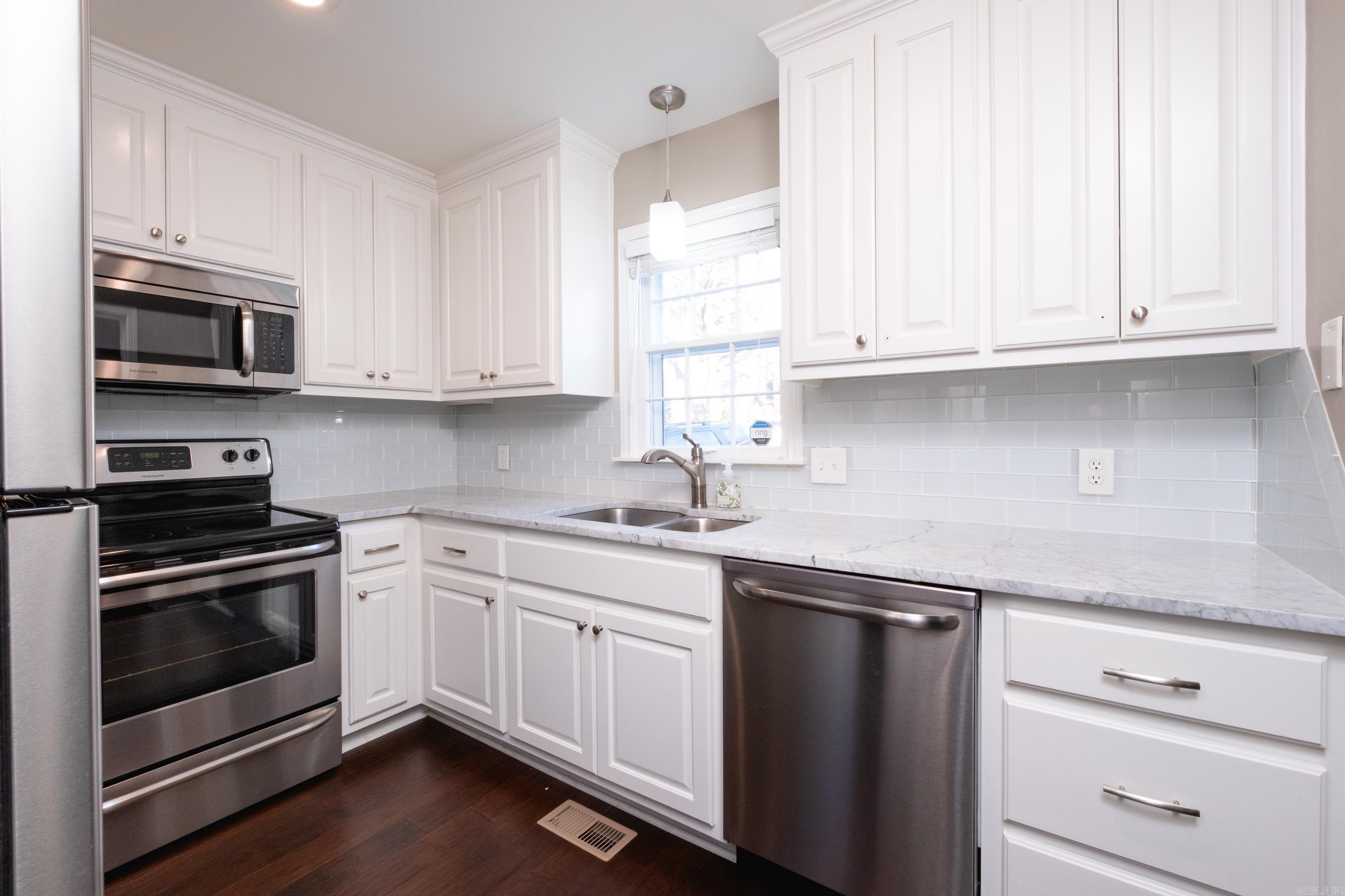 CAMBRIDGE PLACE HPR - Residential