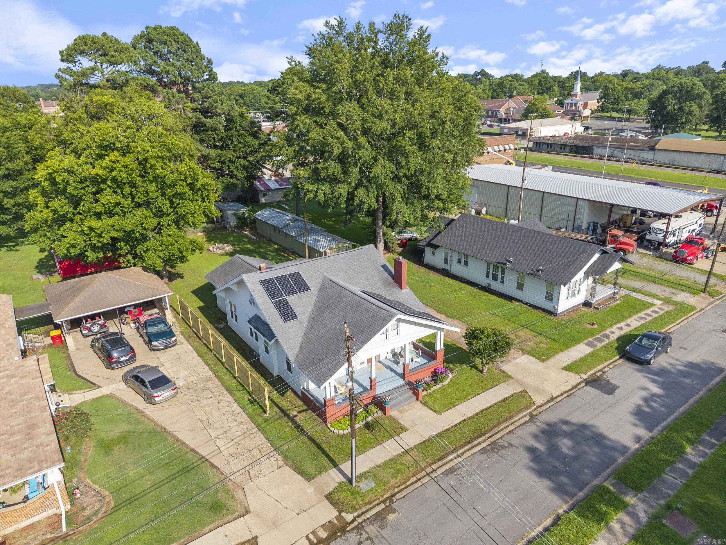 ORIGINAL TOWN OF MORRILTON - Residential