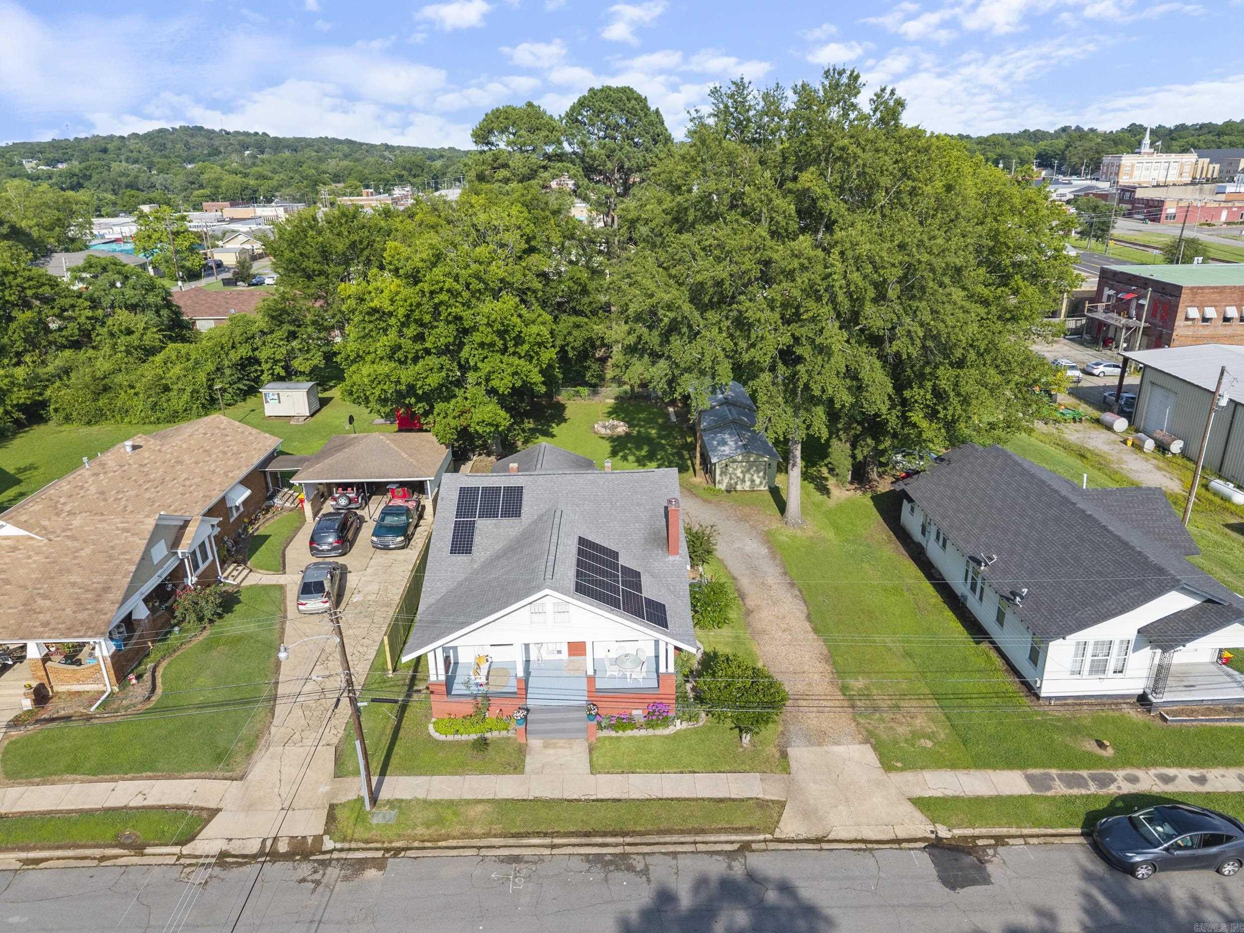 ORIGINAL TOWN OF MORRILTON - Residential