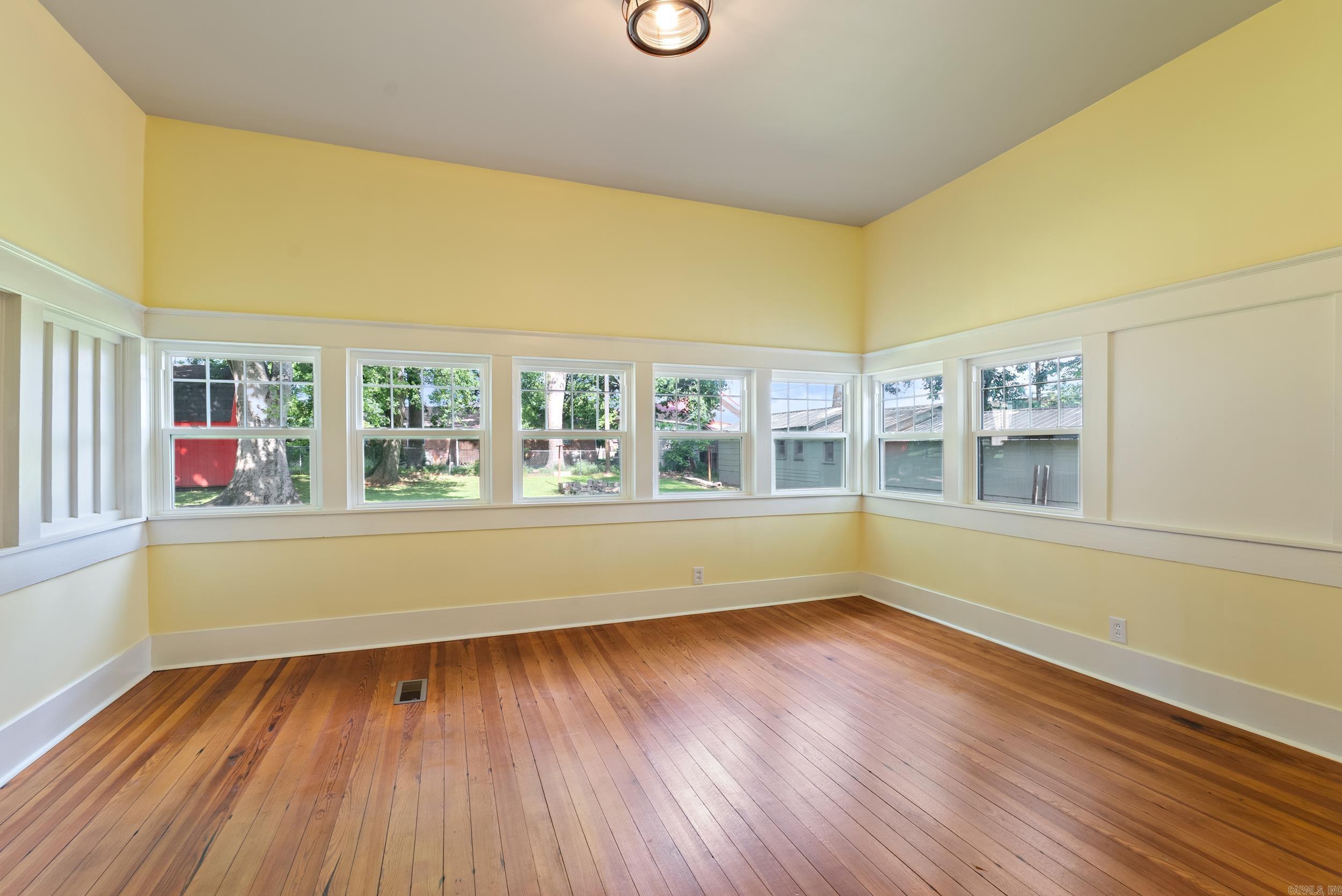 ORIGINAL TOWN OF MORRILTON - Residential