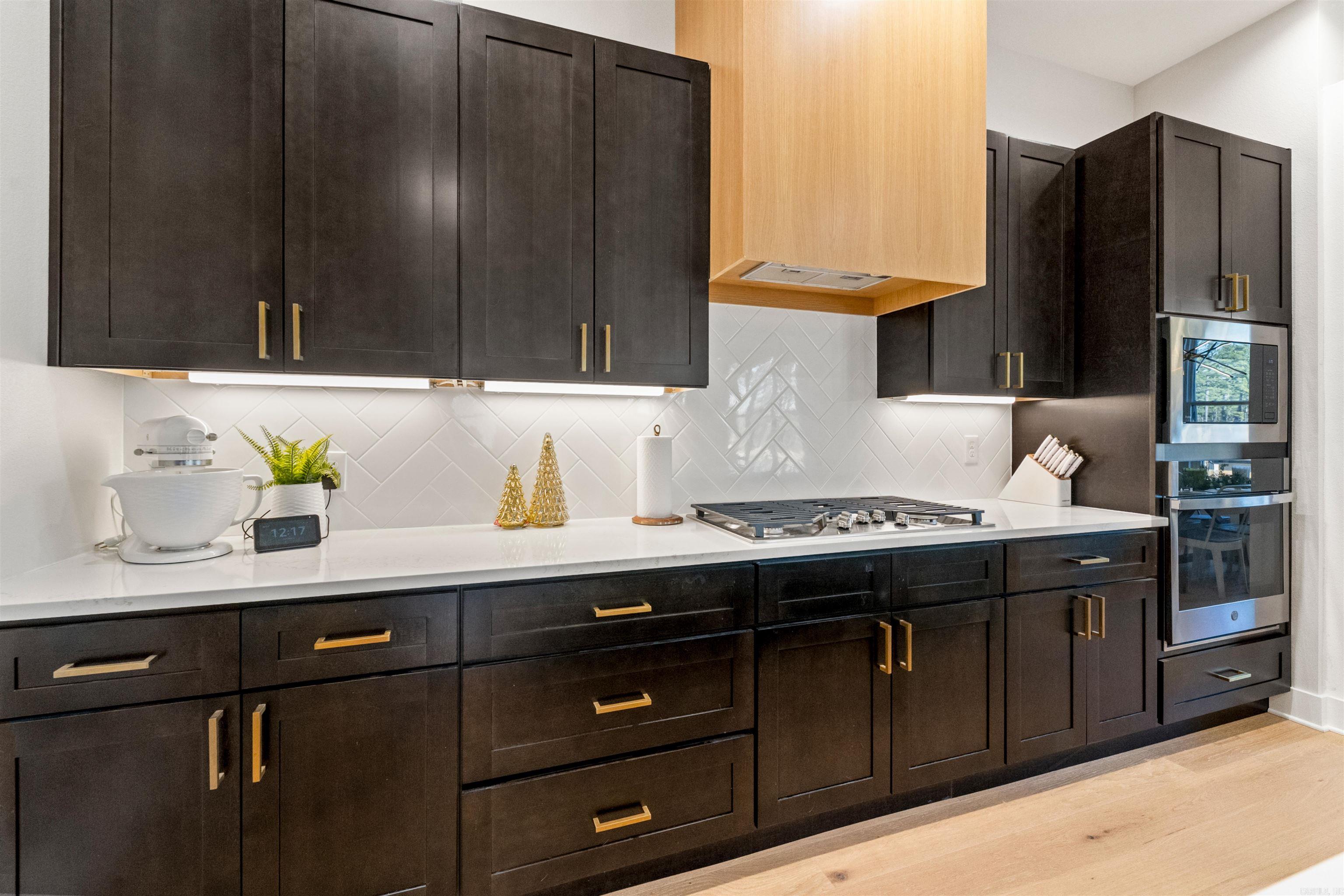 FLETCHER VALLEY "FLETCHER RIDGE" - Residential