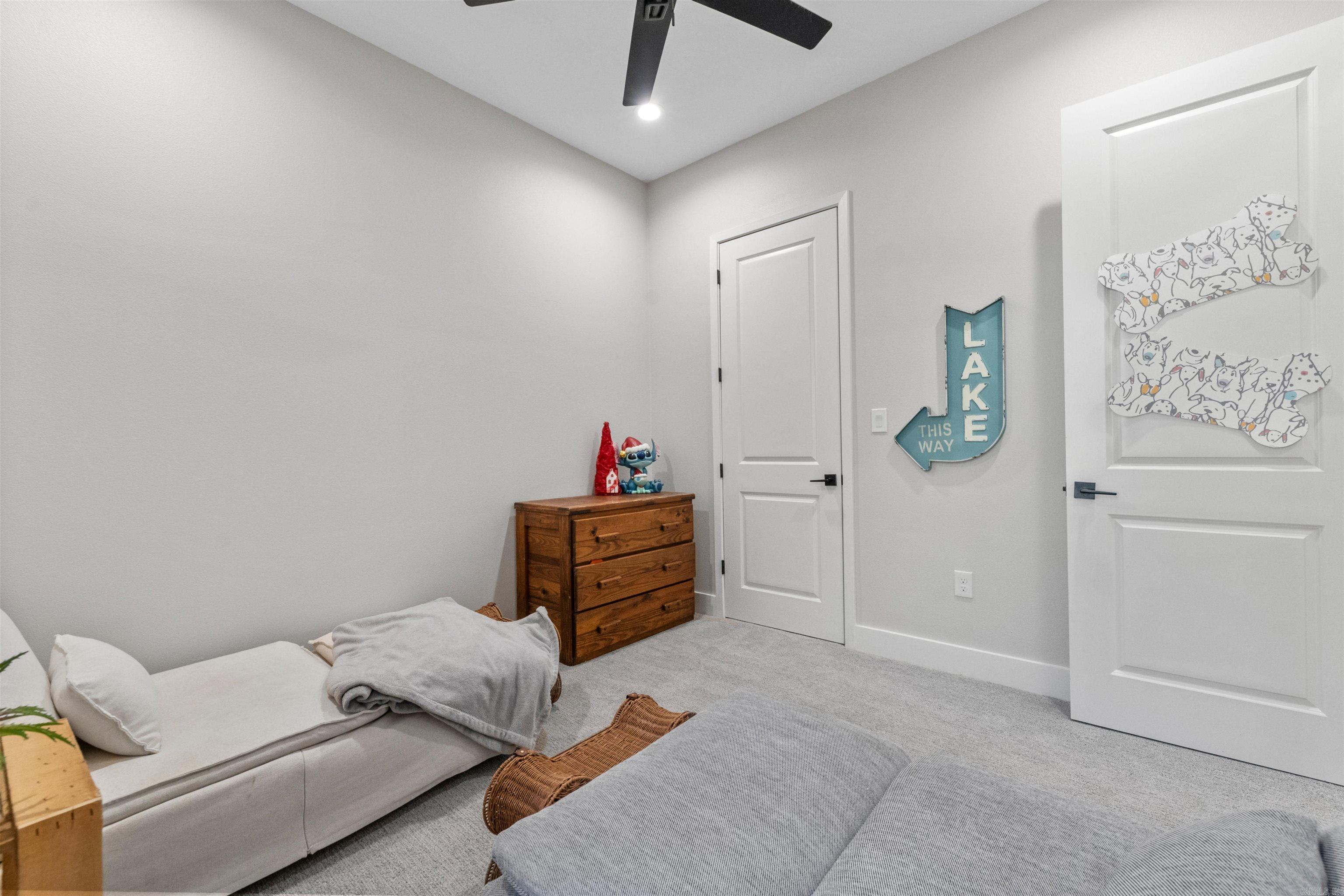 FLETCHER VALLEY "FLETCHER RIDGE" - Residential