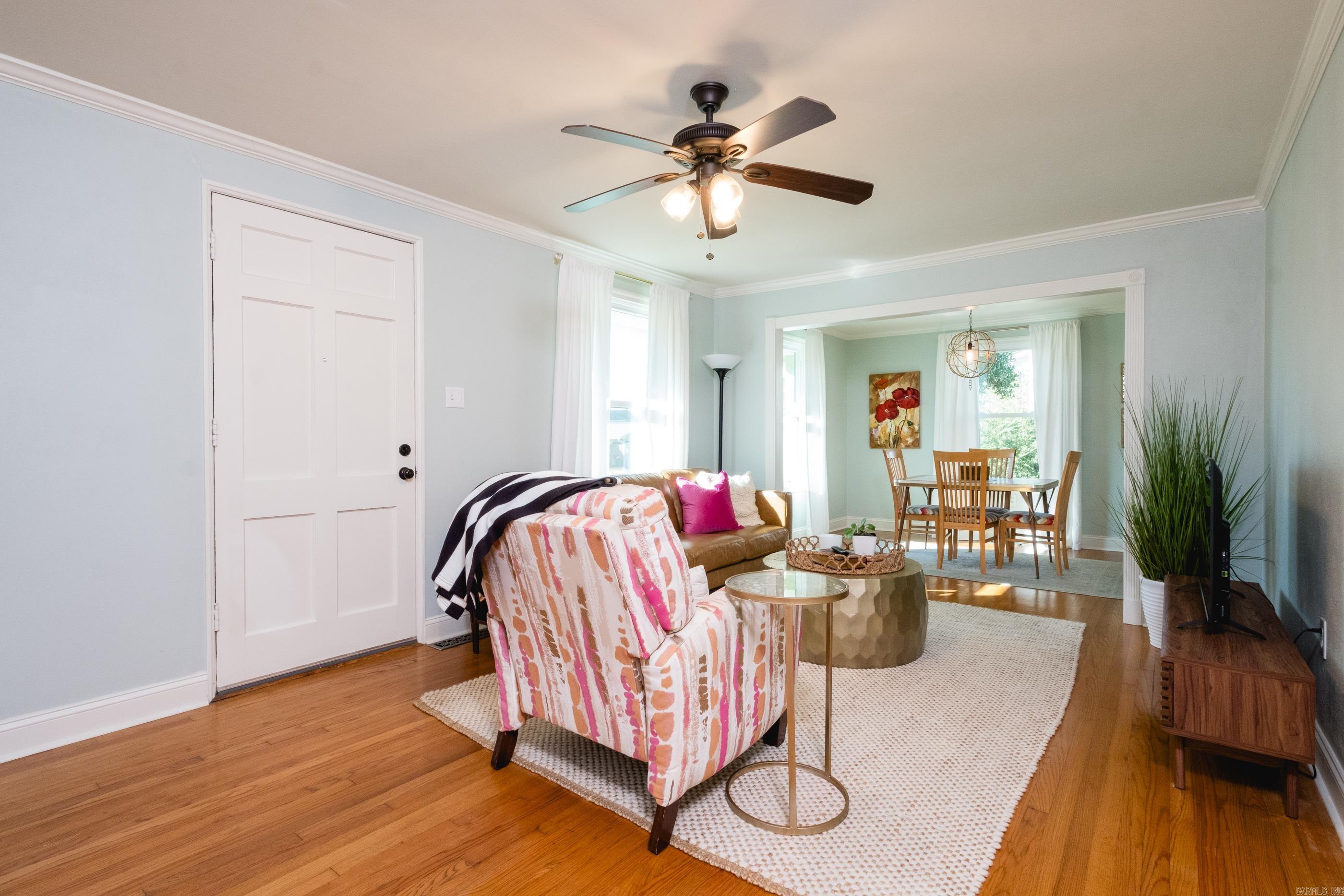 KINGWOOD PLACE - Residential