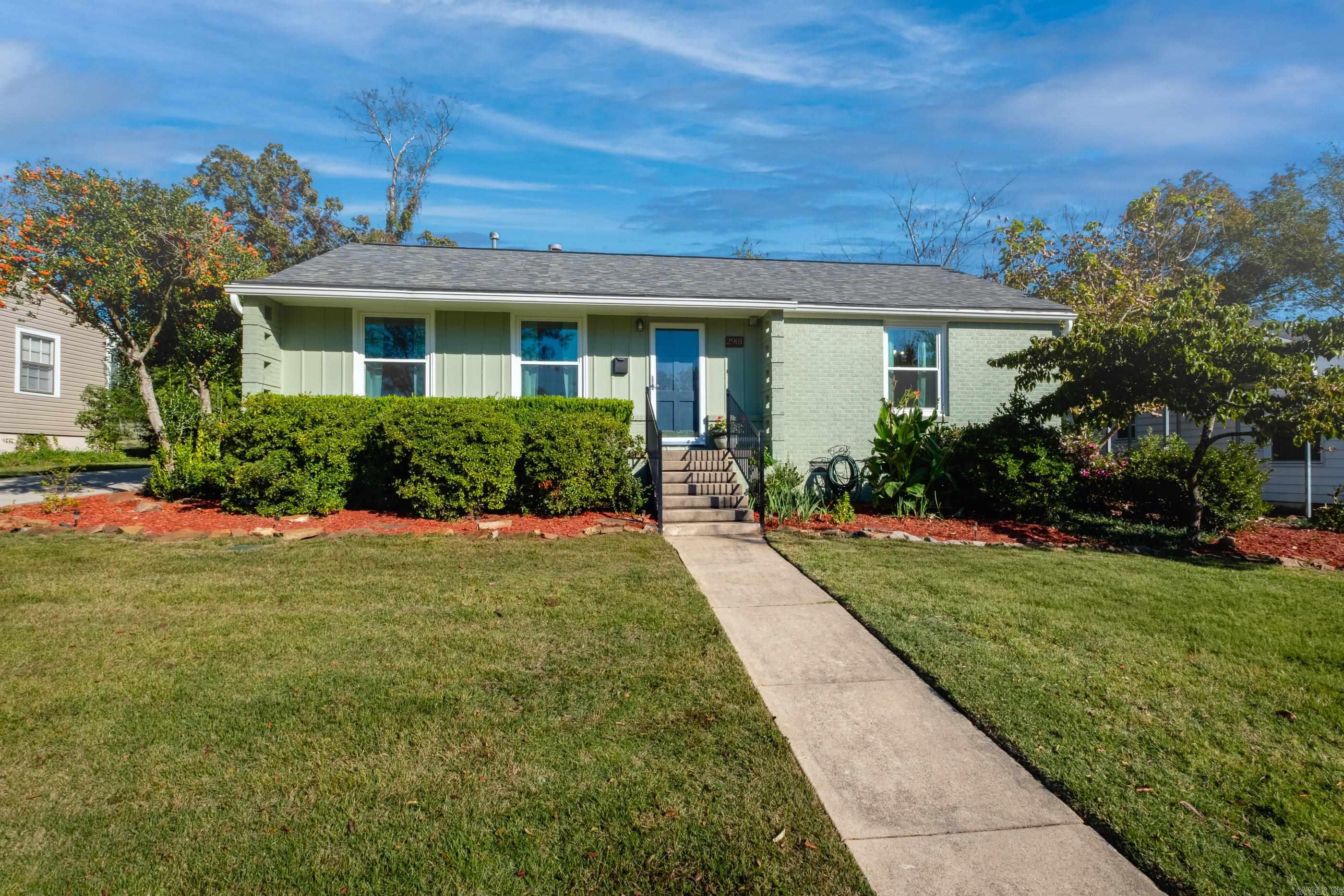 KINGWOOD PLACE - Residential