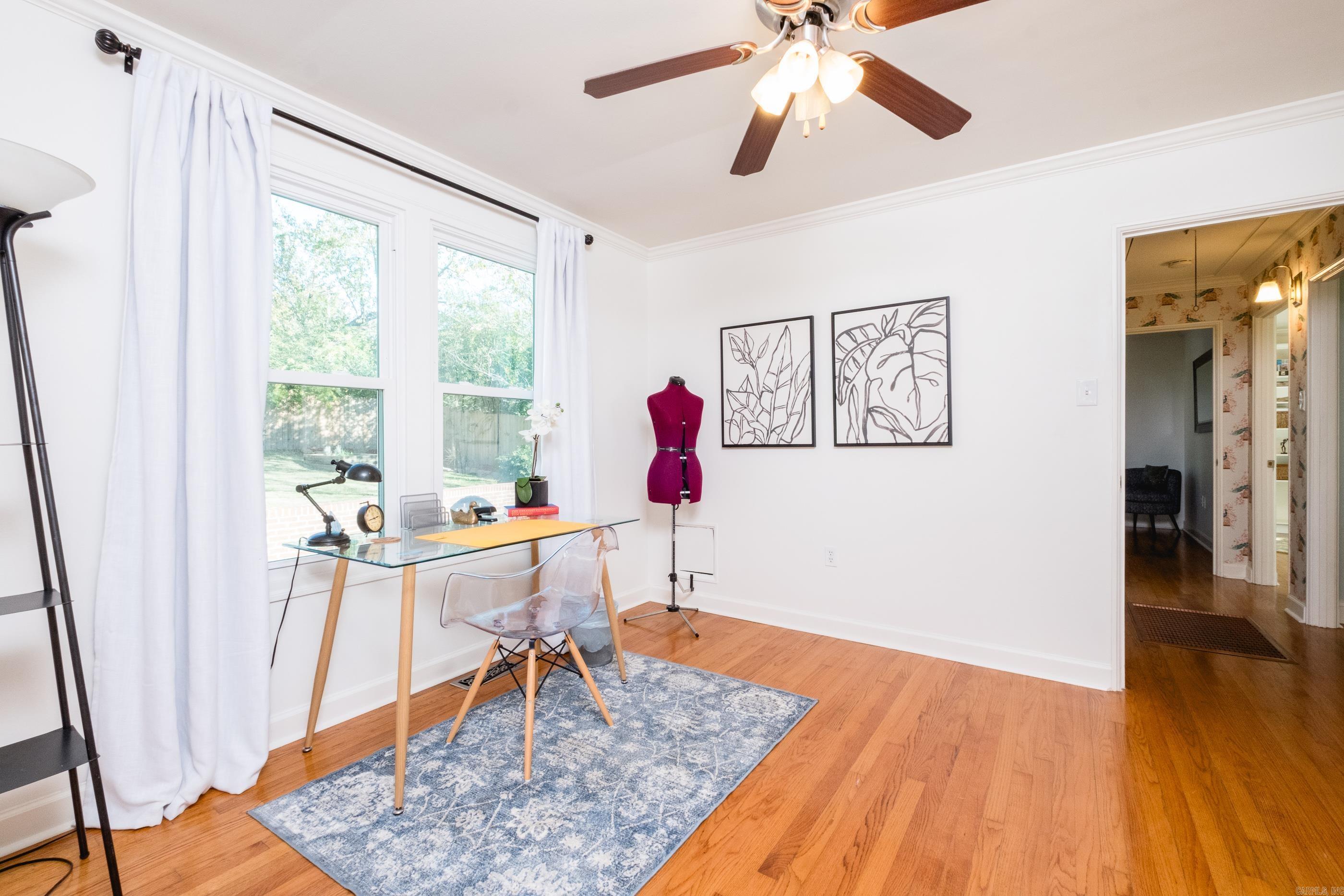 KINGWOOD PLACE - Residential