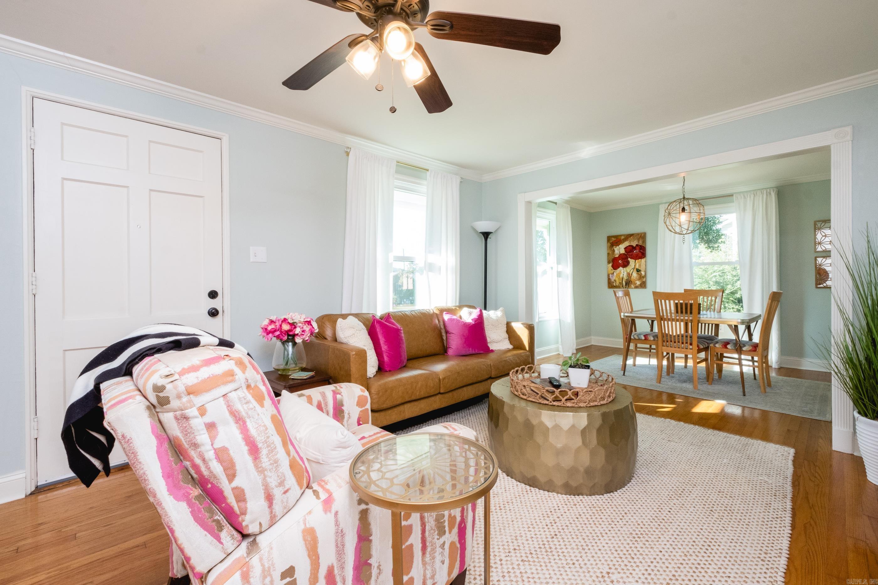 KINGWOOD PLACE - Residential