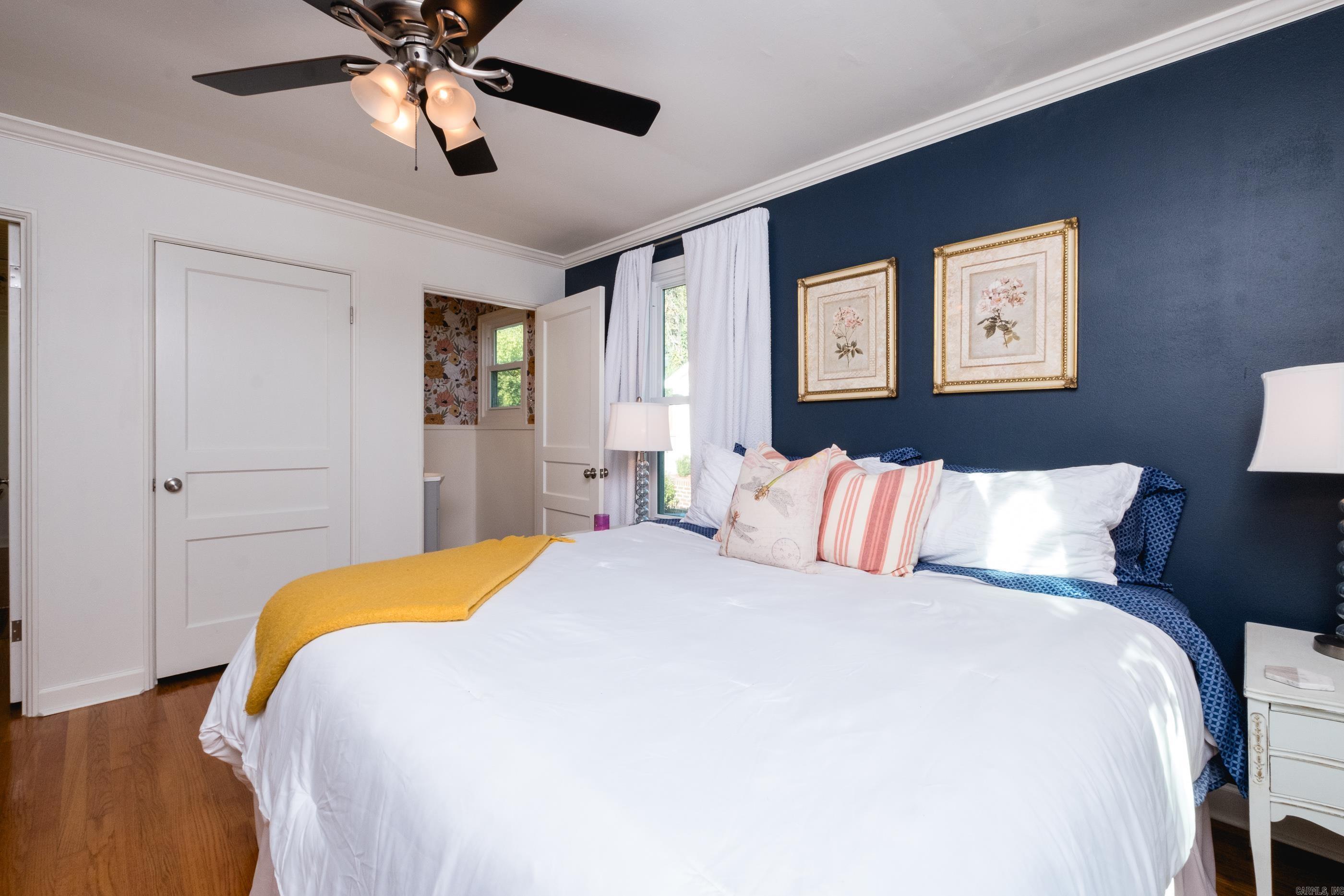 KINGWOOD PLACE - Residential