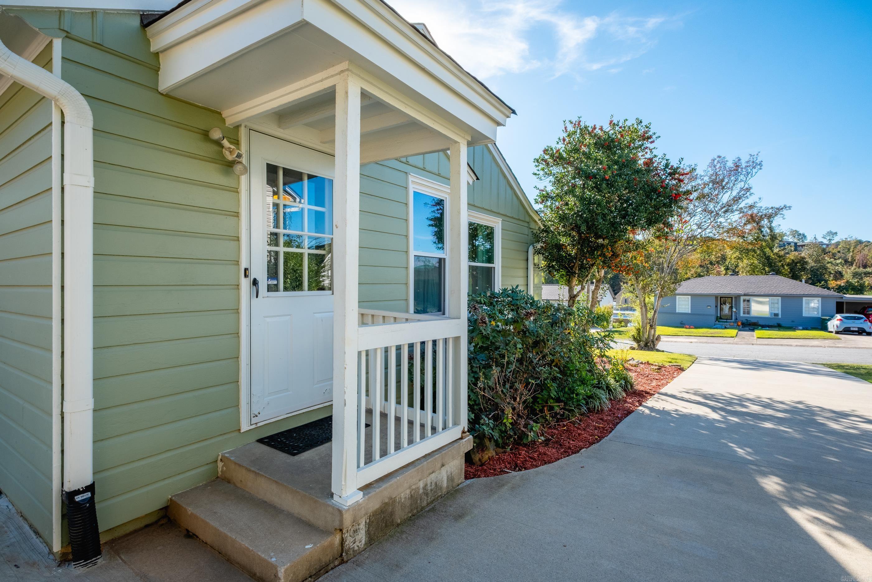 KINGWOOD PLACE - Residential