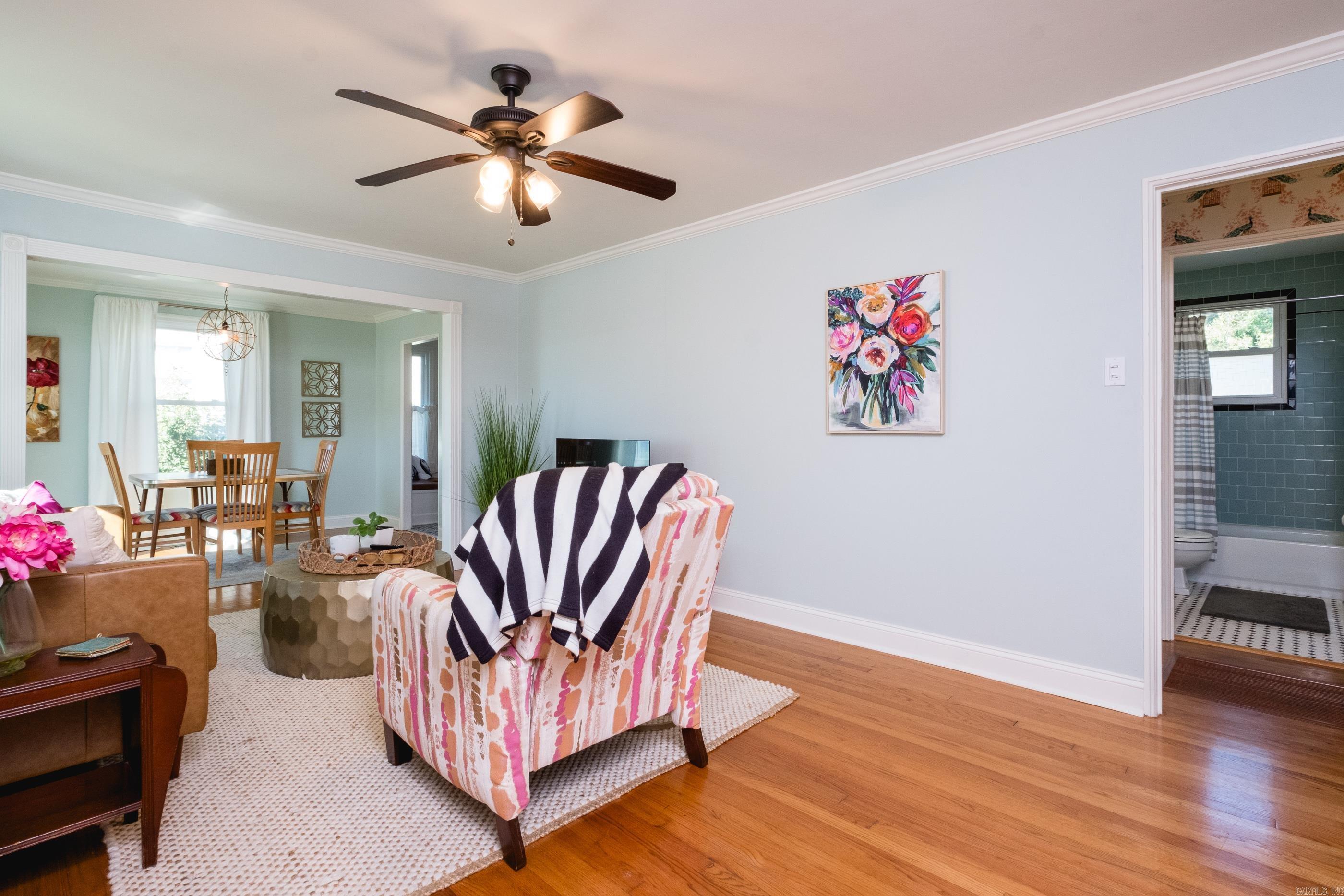 KINGWOOD PLACE - Residential