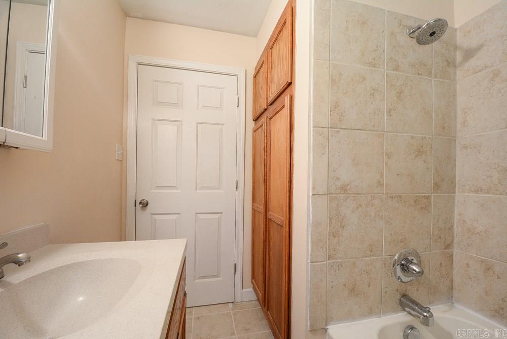 BOND ADDN TO JACK - Residential