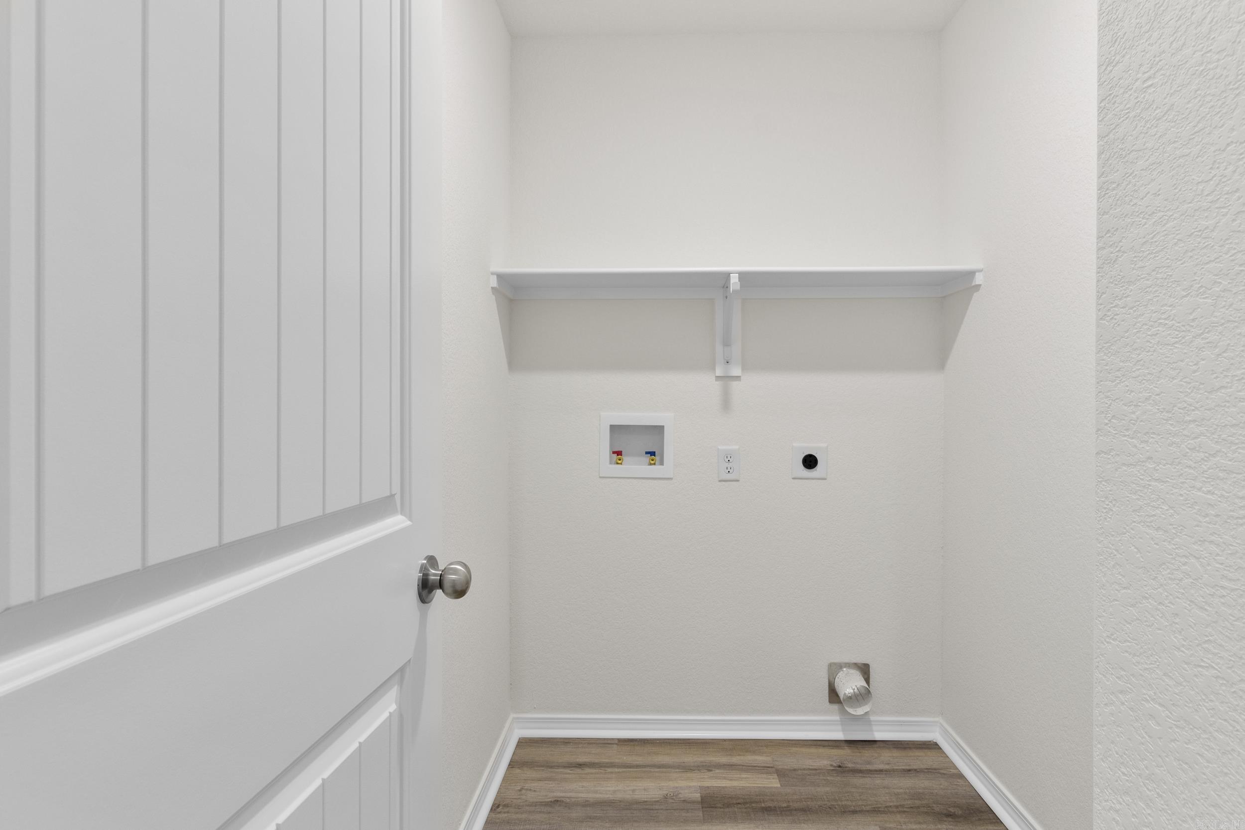 THE MEADOWS - Residential