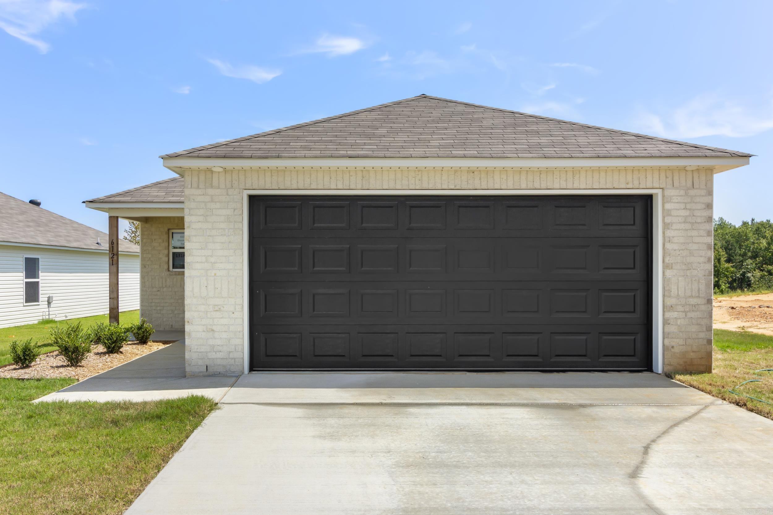 THE MEADOWS - Residential