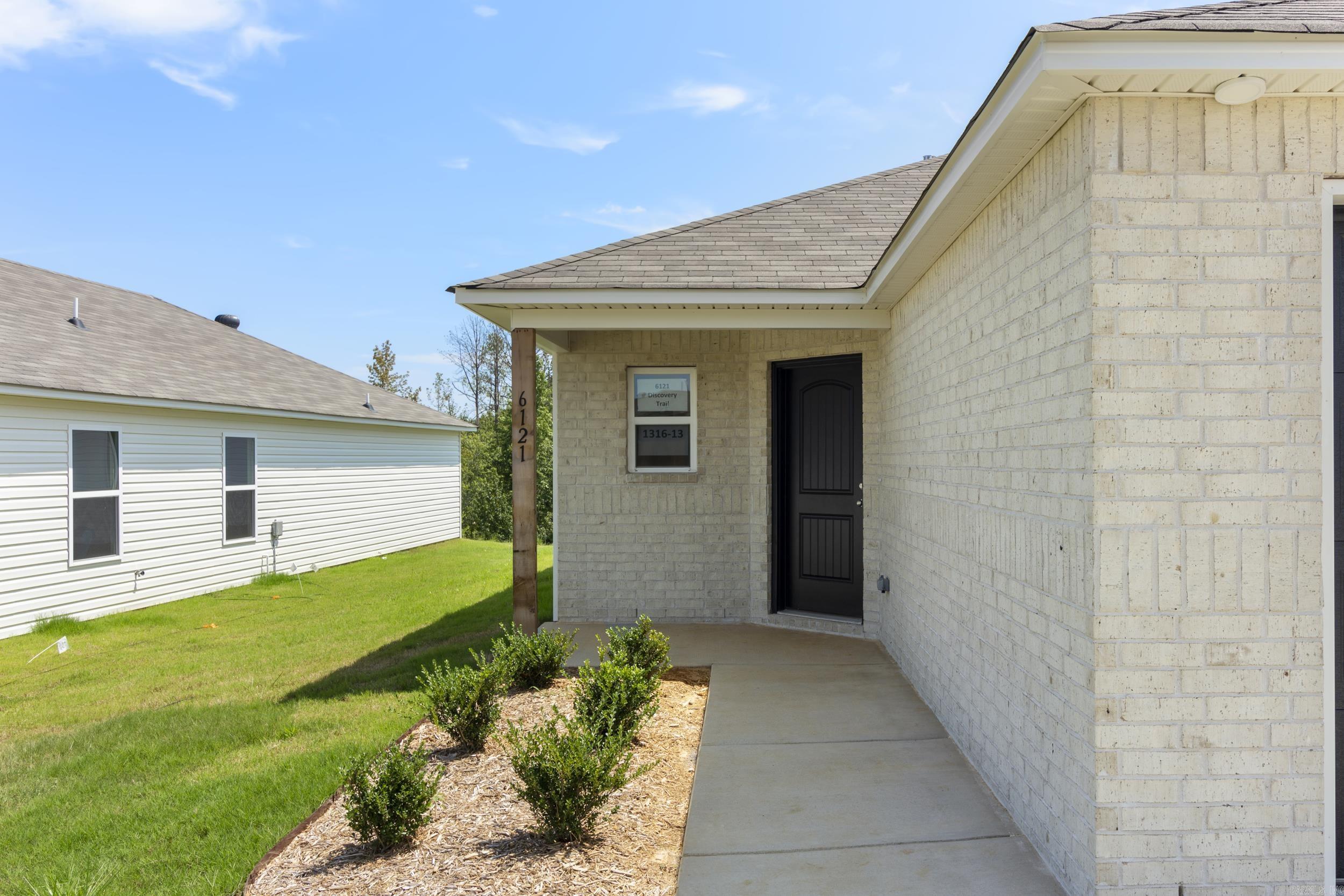 THE MEADOWS - Residential