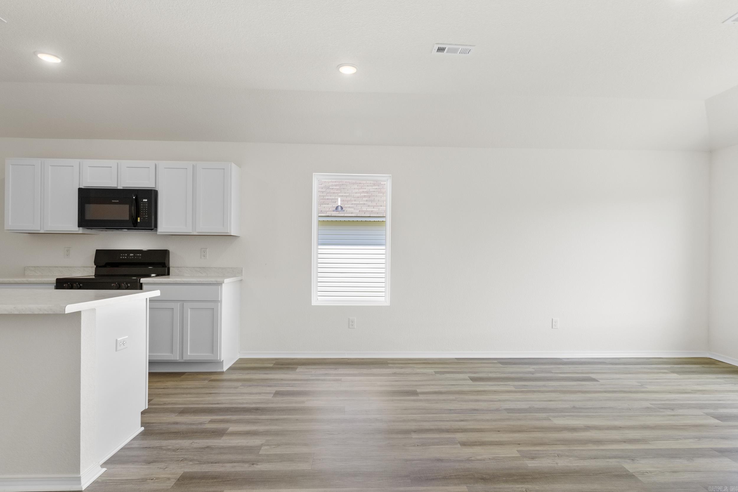 THE MEADOWS - Residential