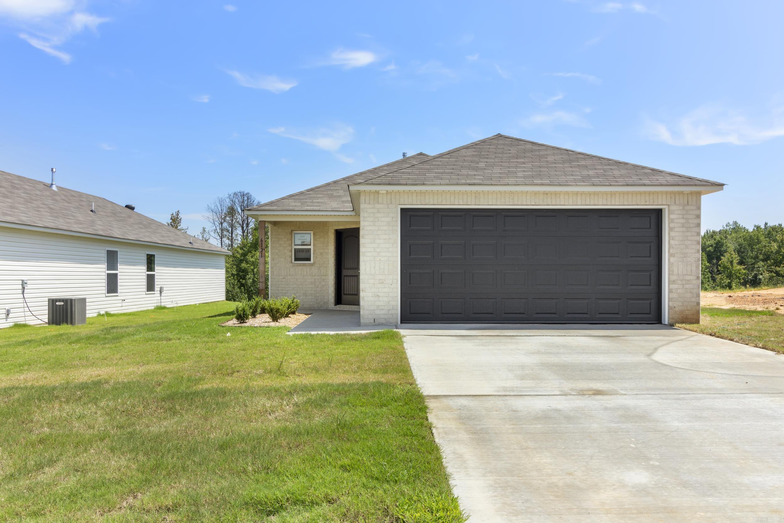 THE MEADOWS - Residential