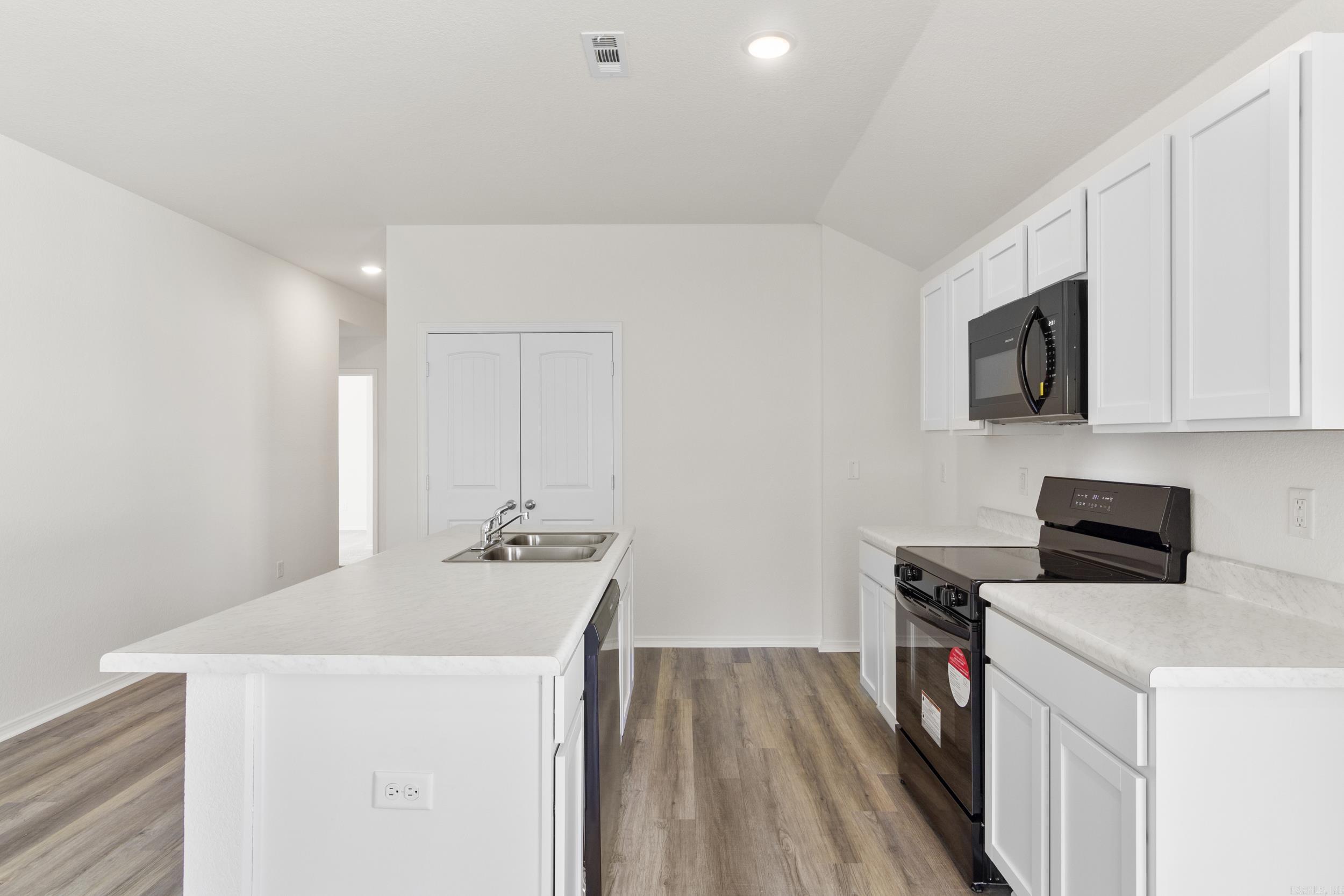 THE MEADOWS - Residential