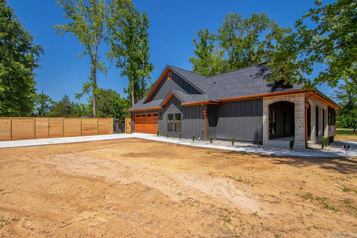 Metes & Bounds - Residential