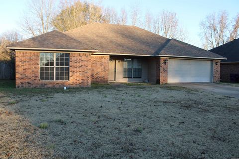 Photo of Vilonia, AR 72173 (MLS # 25049199)