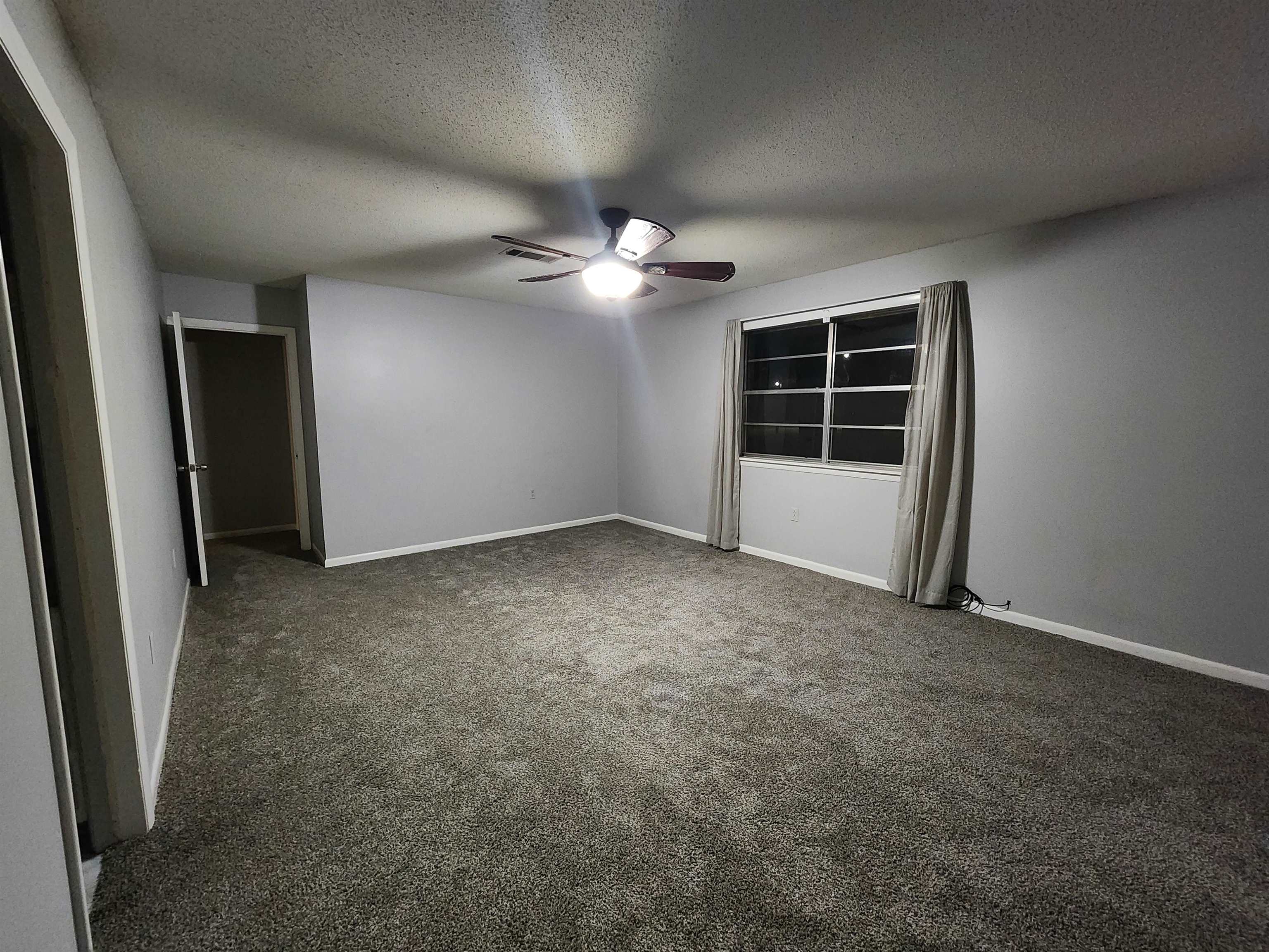 WEST GATE - Residential