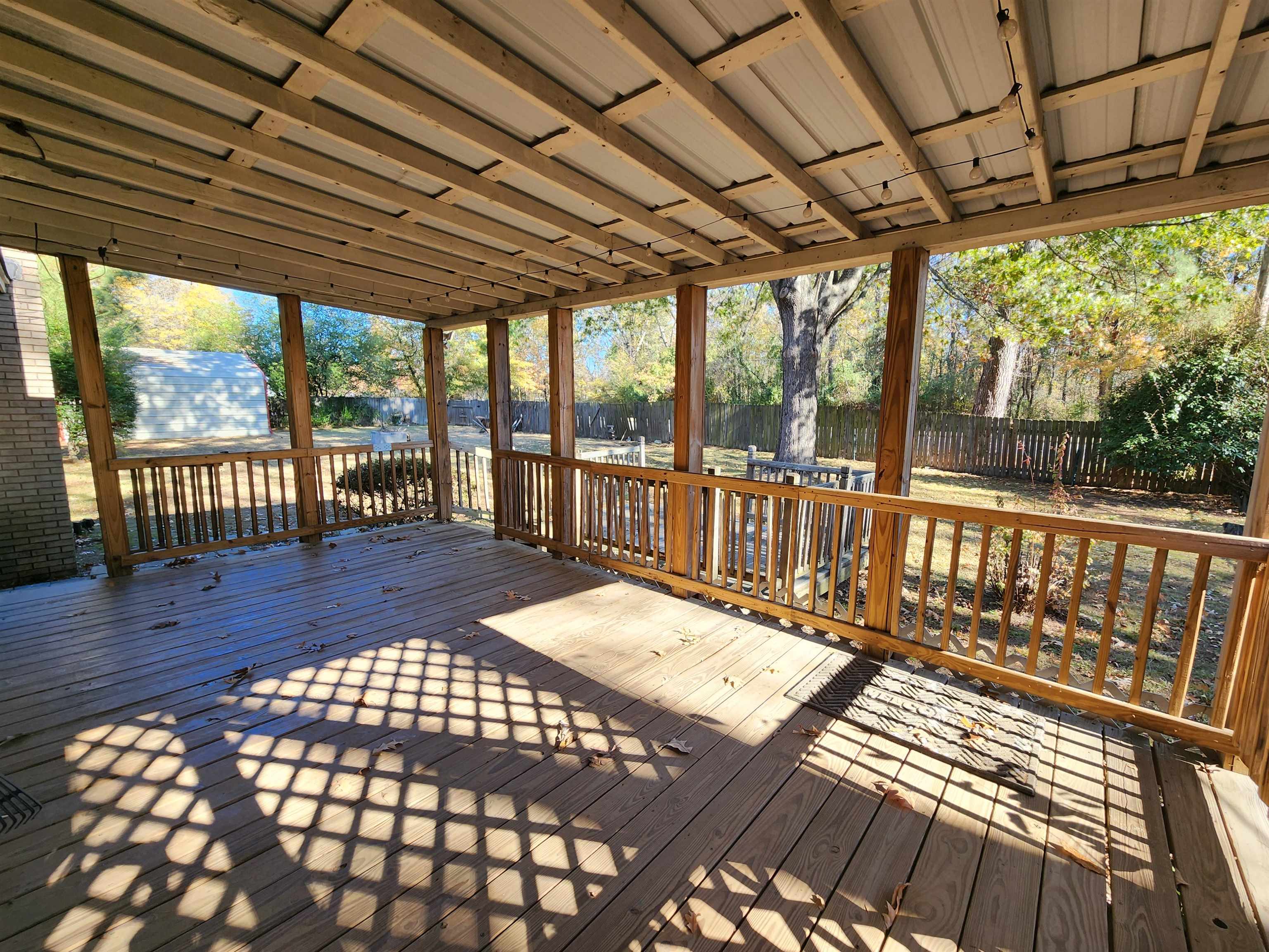 WEST GATE - Residential