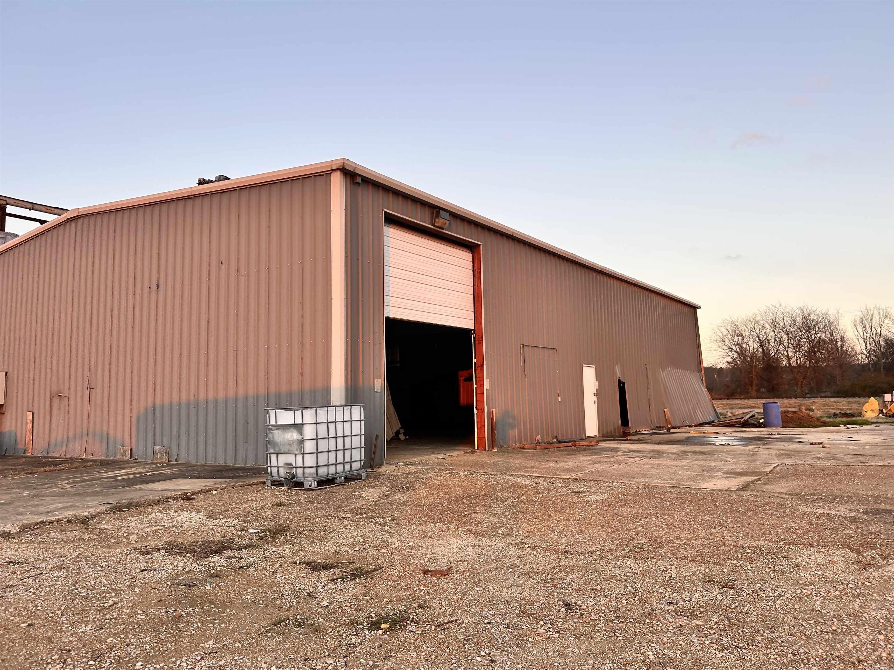 Metes & Bounds - Commercial Sale