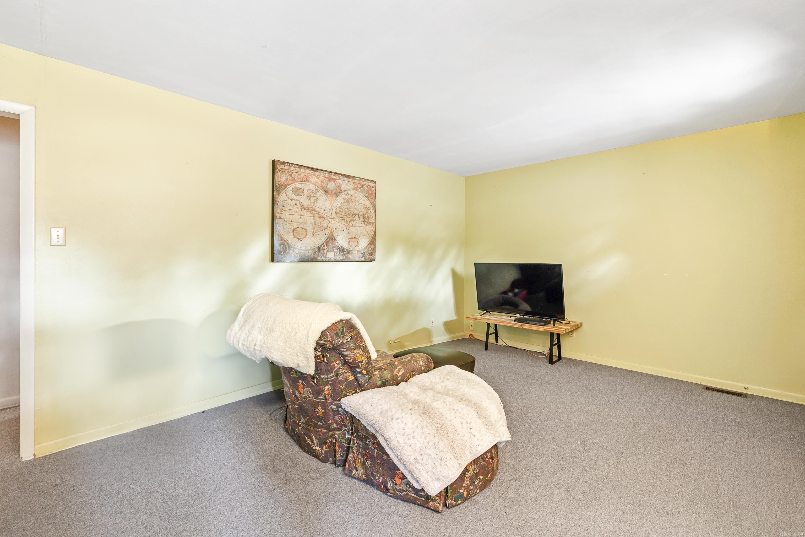 SOUTHERN HILLS - Residential