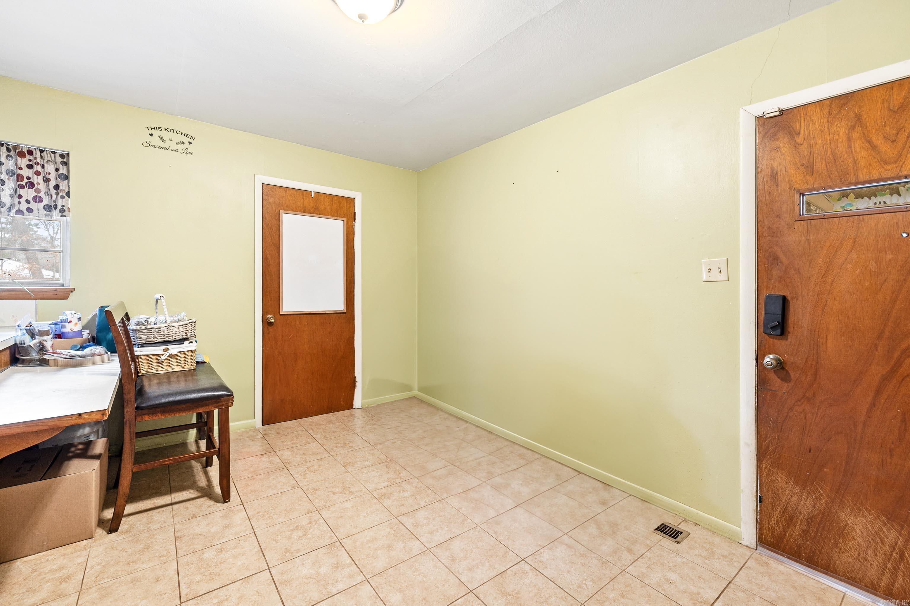 SOUTHERN HILLS - Residential