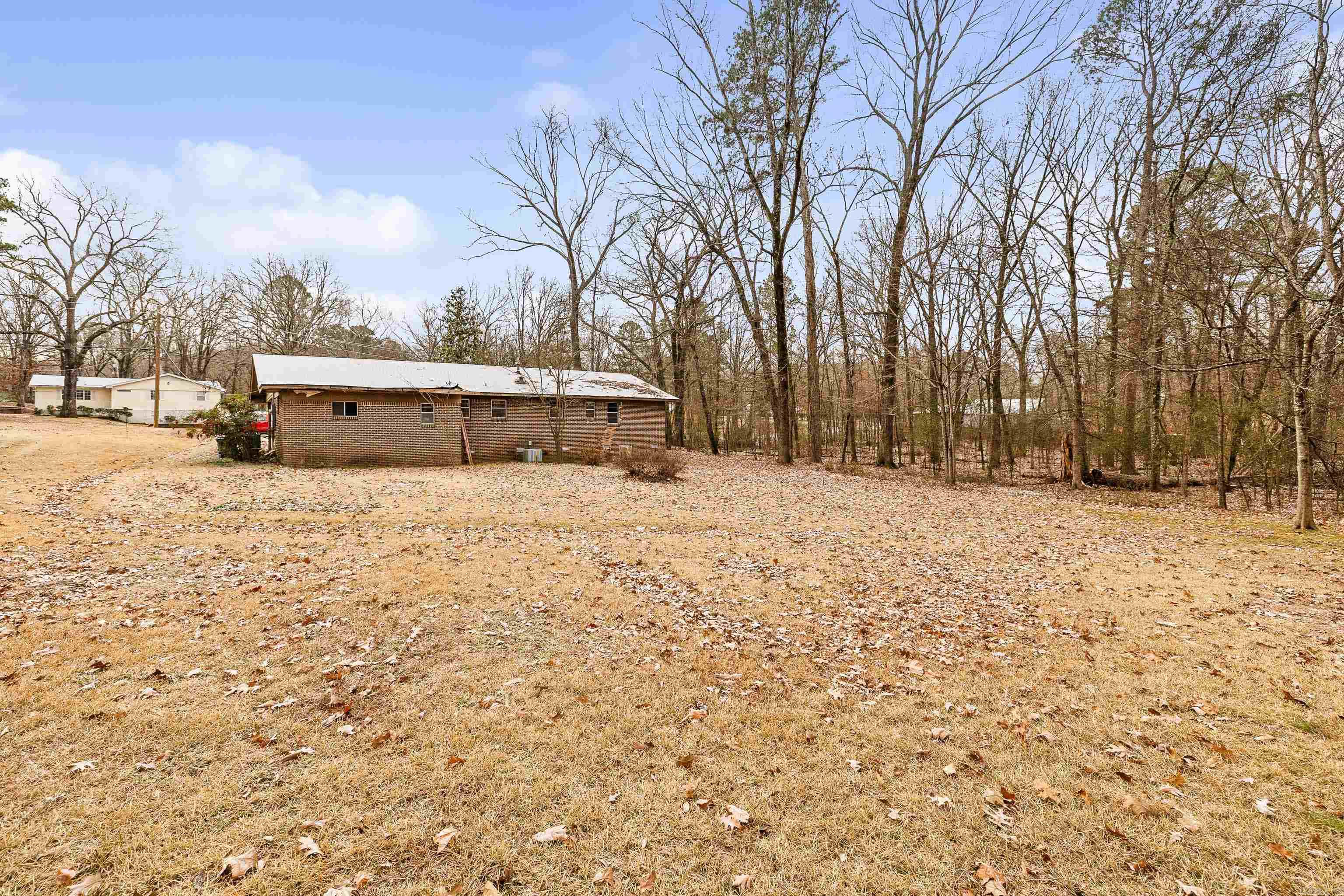 SOUTHERN HILLS - Residential