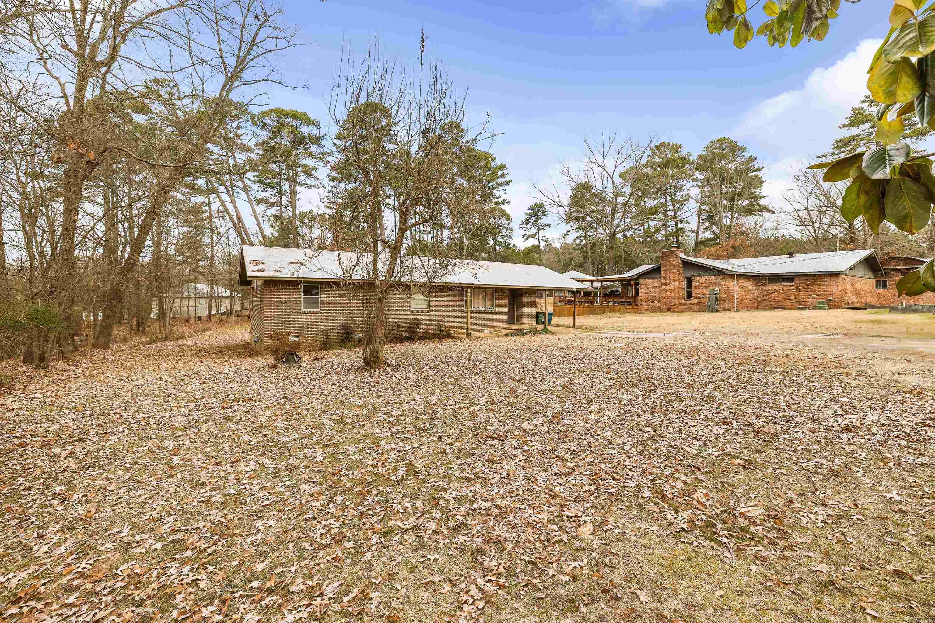 SOUTHERN HILLS - Residential