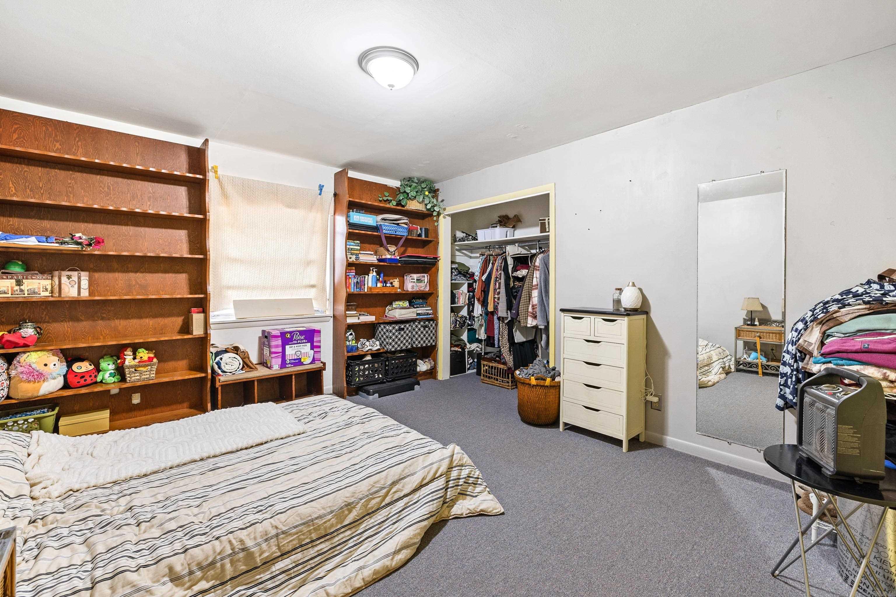 SOUTHERN HILLS - Residential