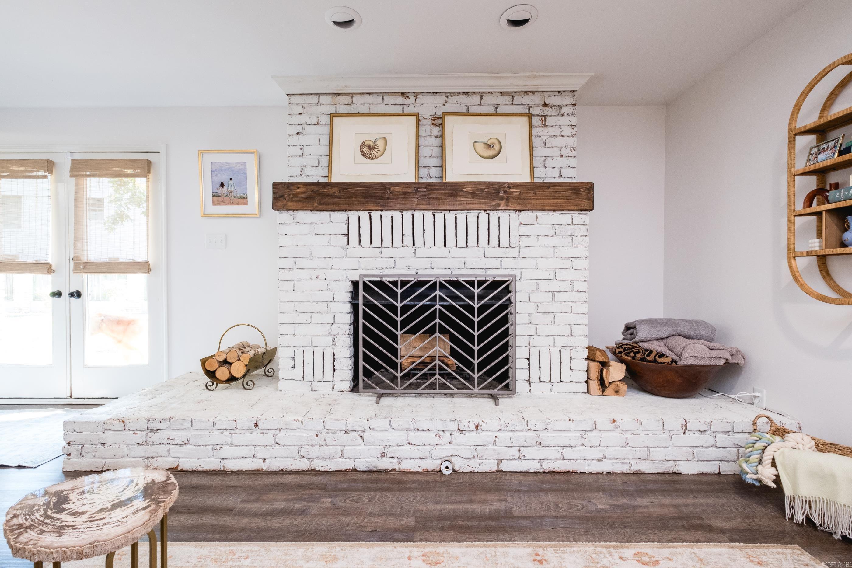 ECHO VALLEY - Residential