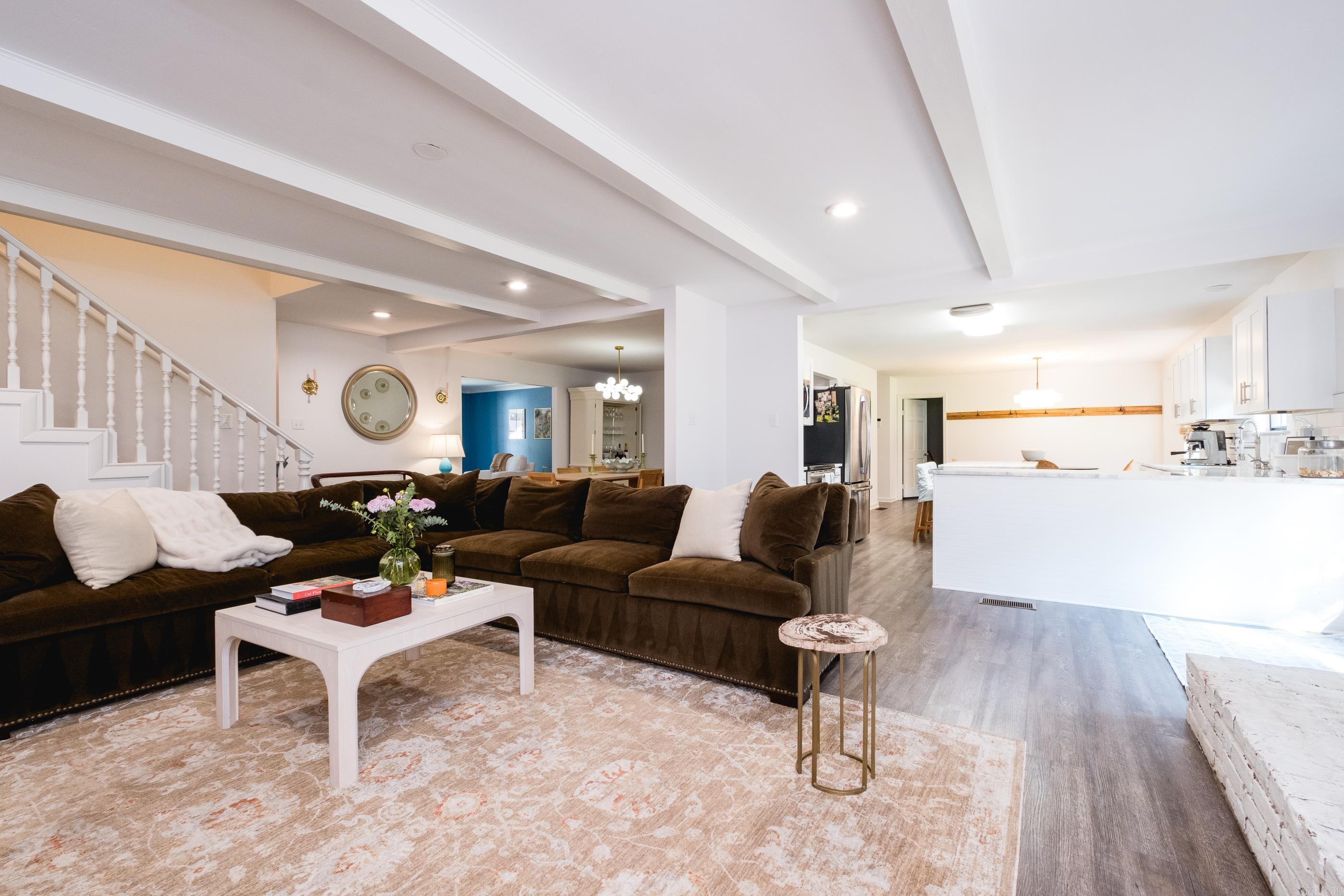 ECHO VALLEY - Residential