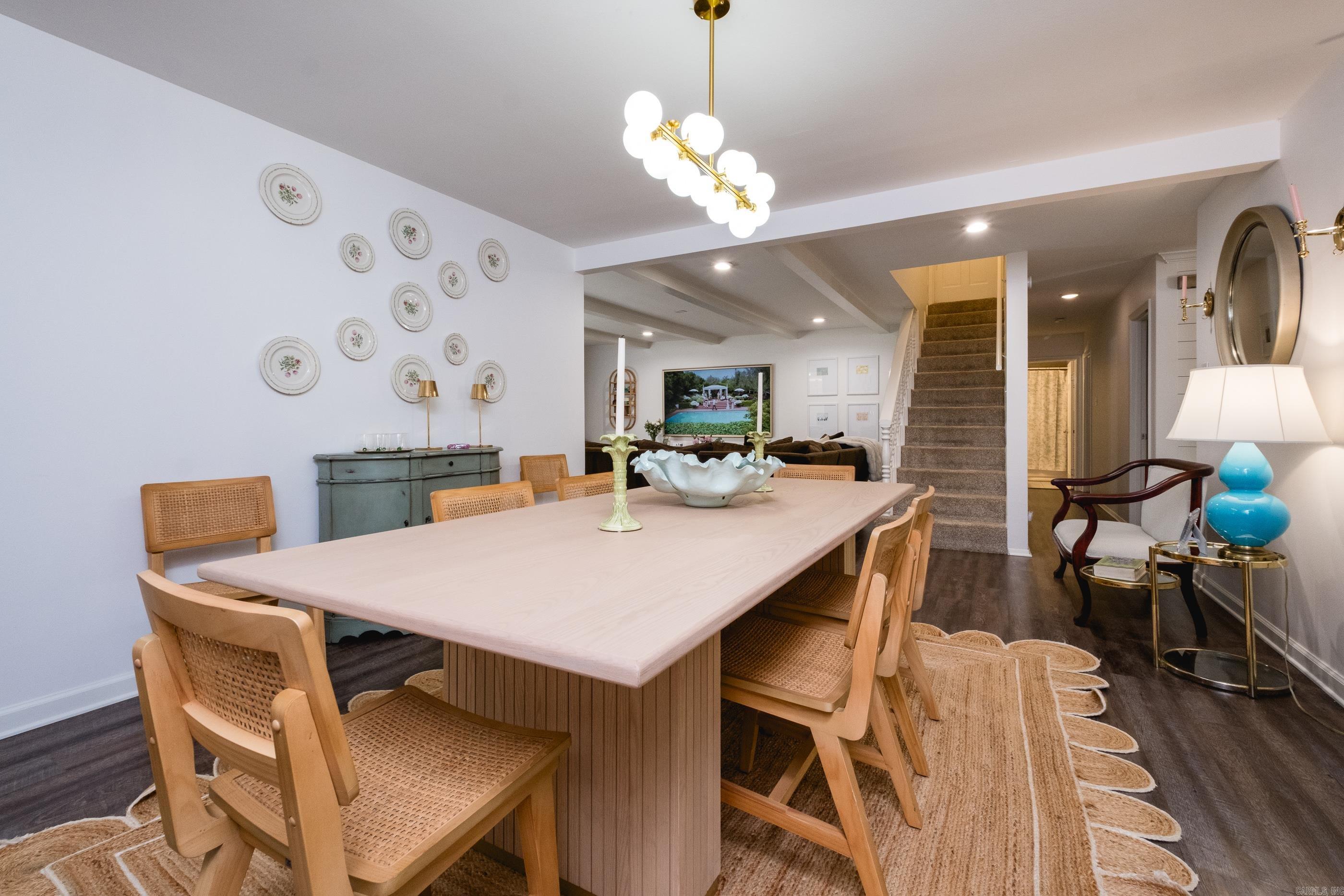 ECHO VALLEY - Residential