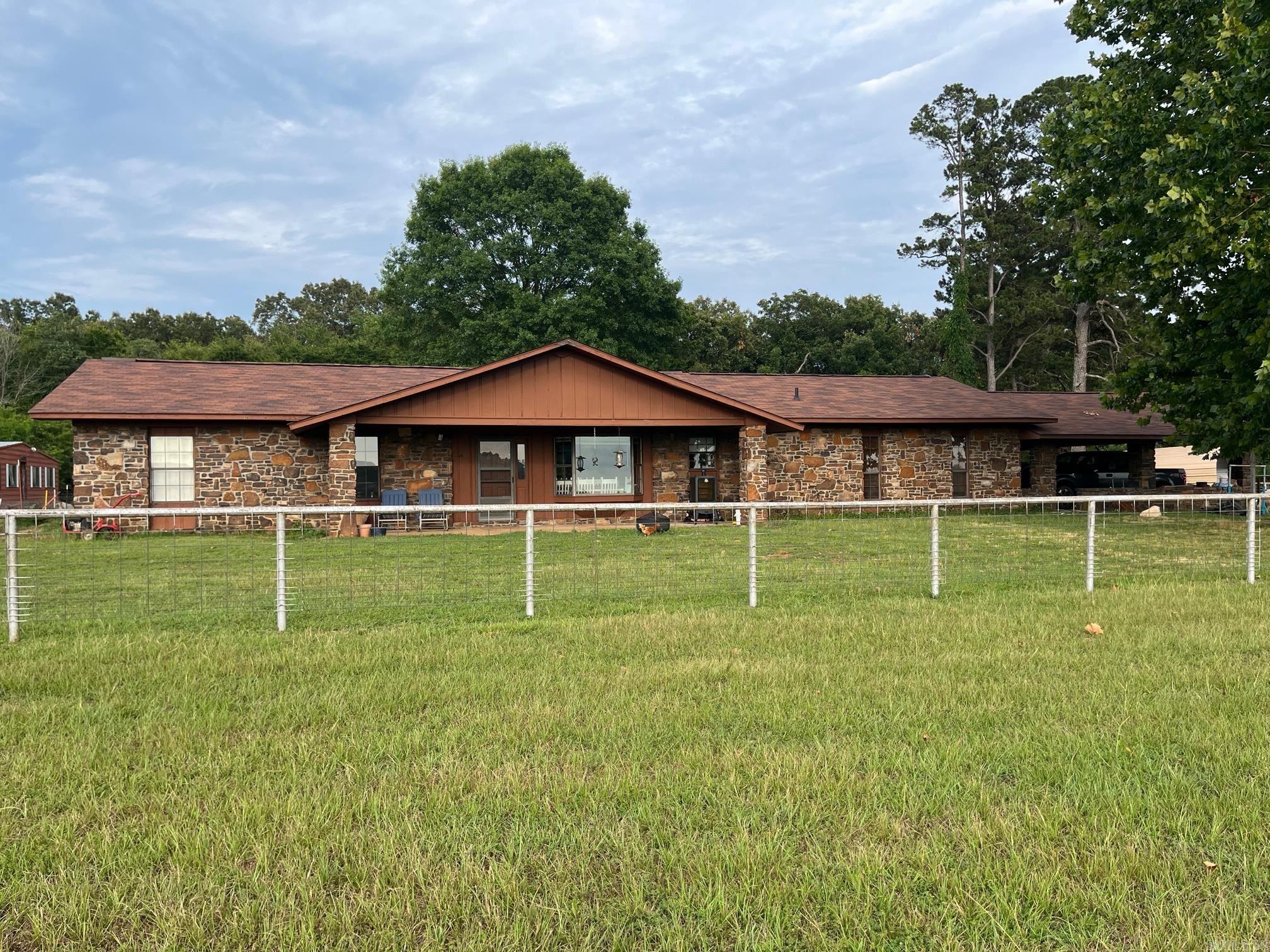 Sherwood - Farm