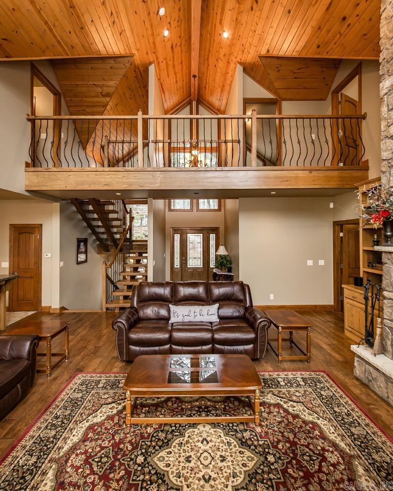 Lake View - Residential