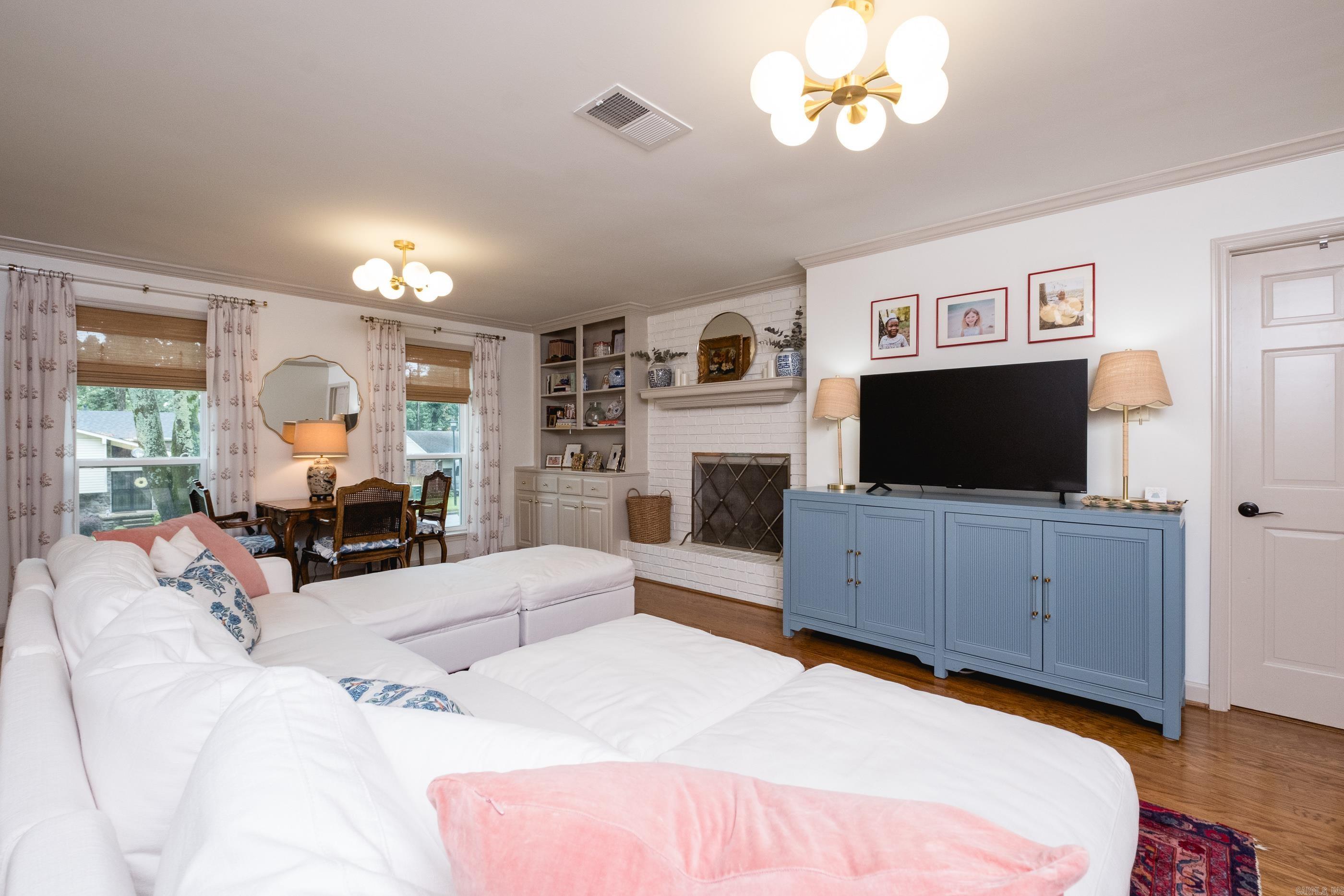 PLEASANT VALLEY - Residential