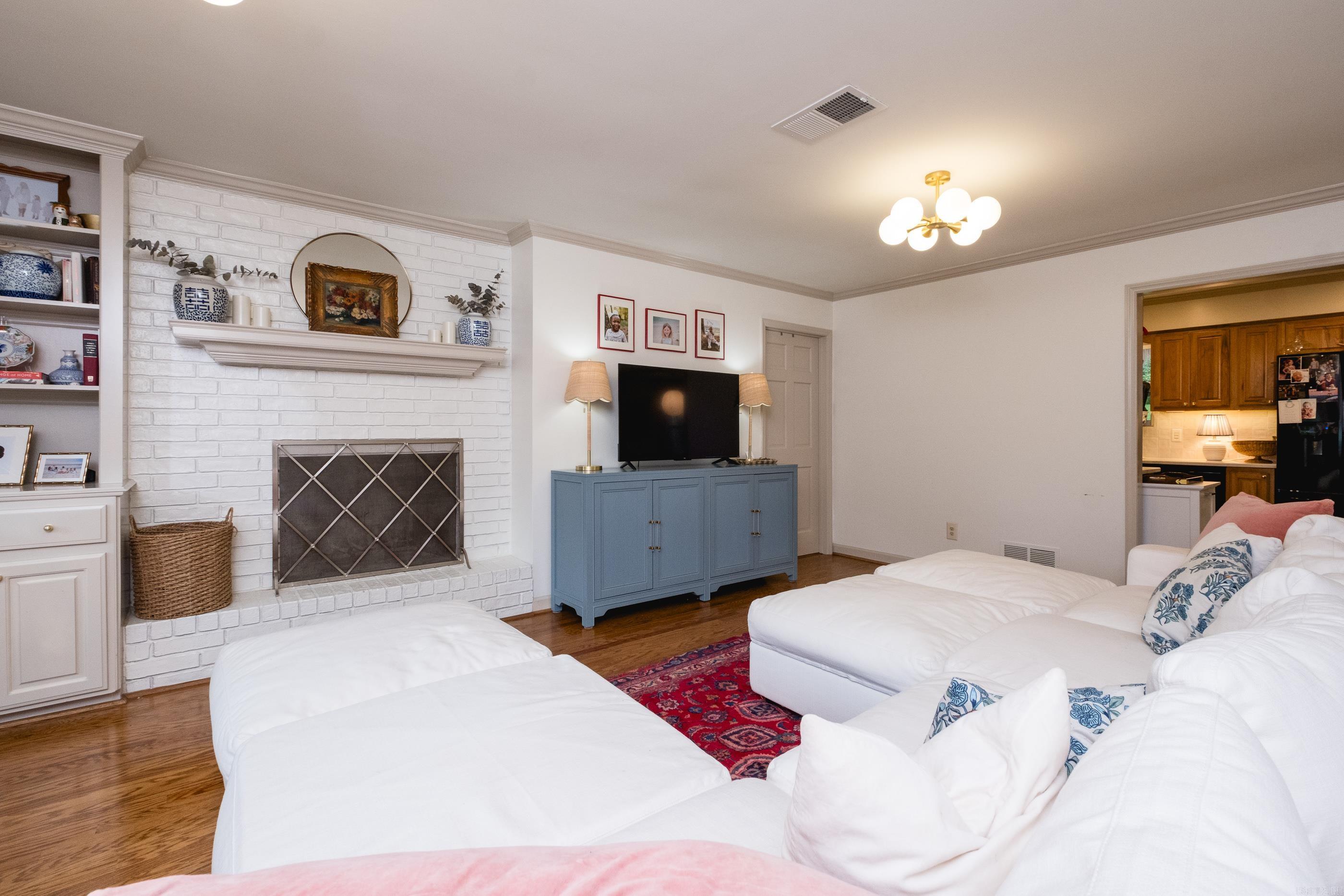 PLEASANT VALLEY - Residential