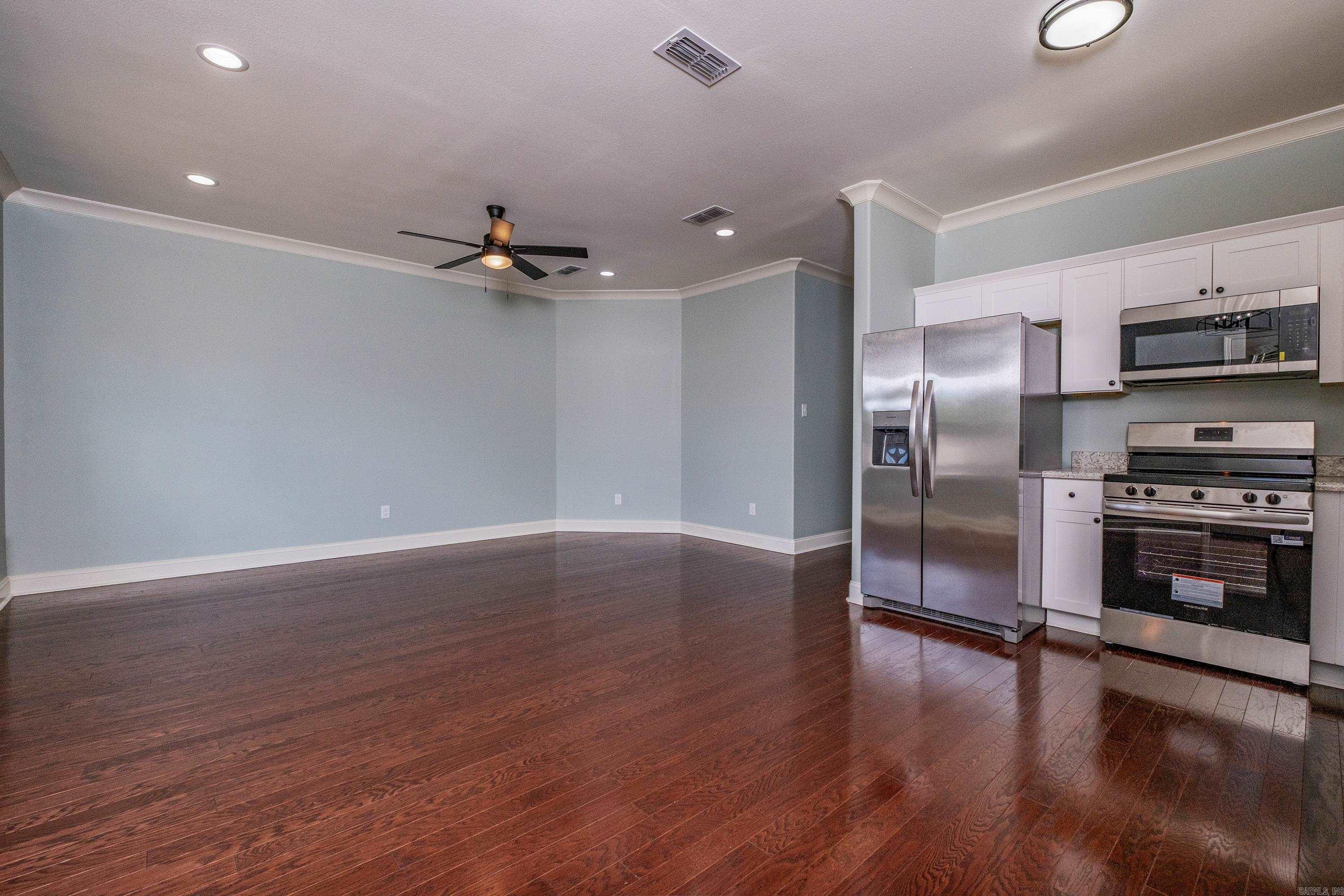 EUCLID PLACE - Residential