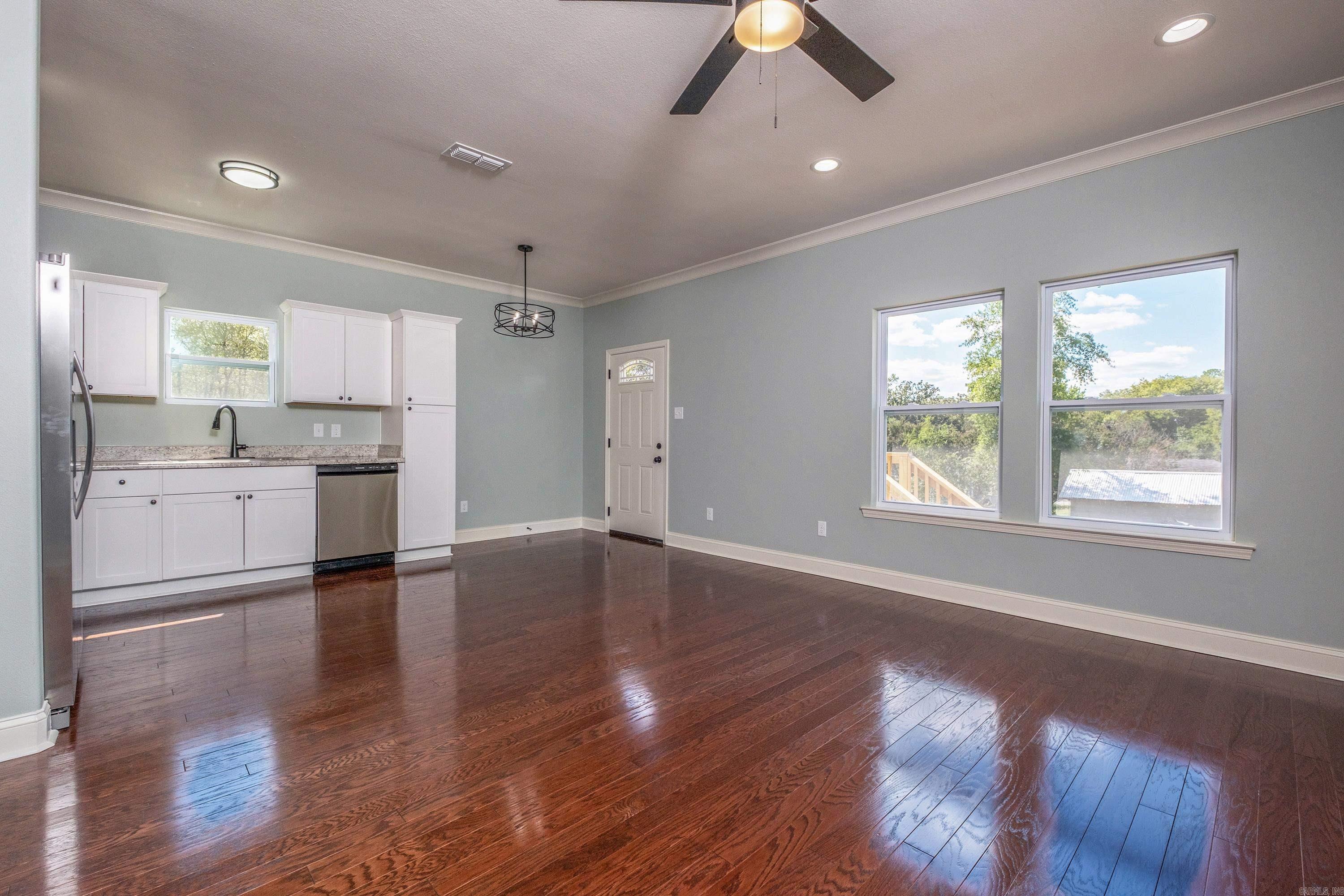 EUCLID PLACE - Residential