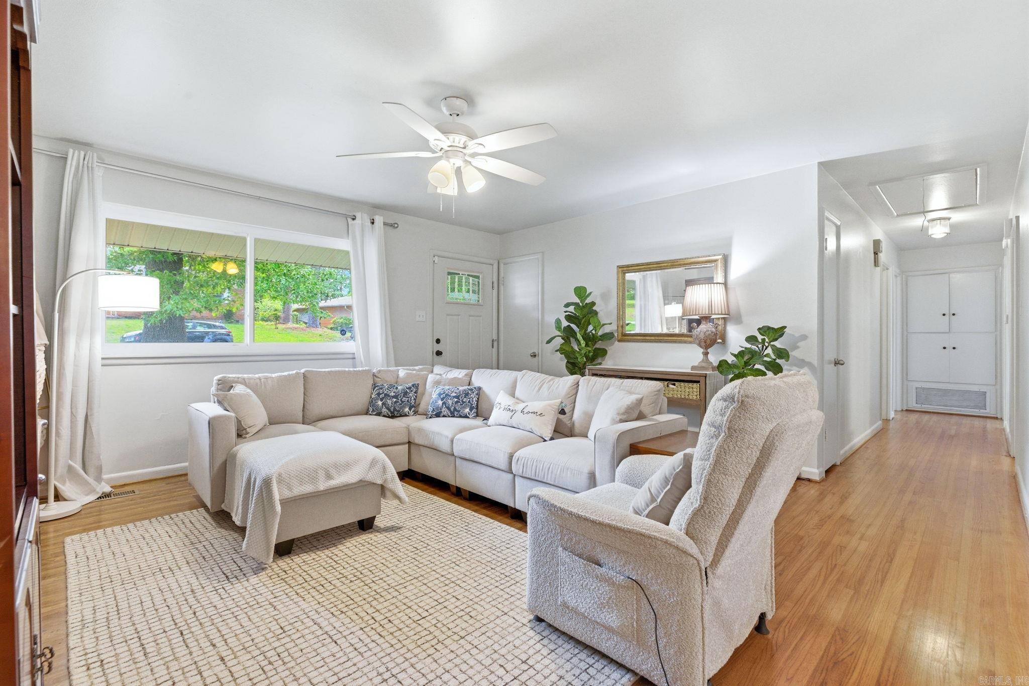 ELLIS ACRES - Residential