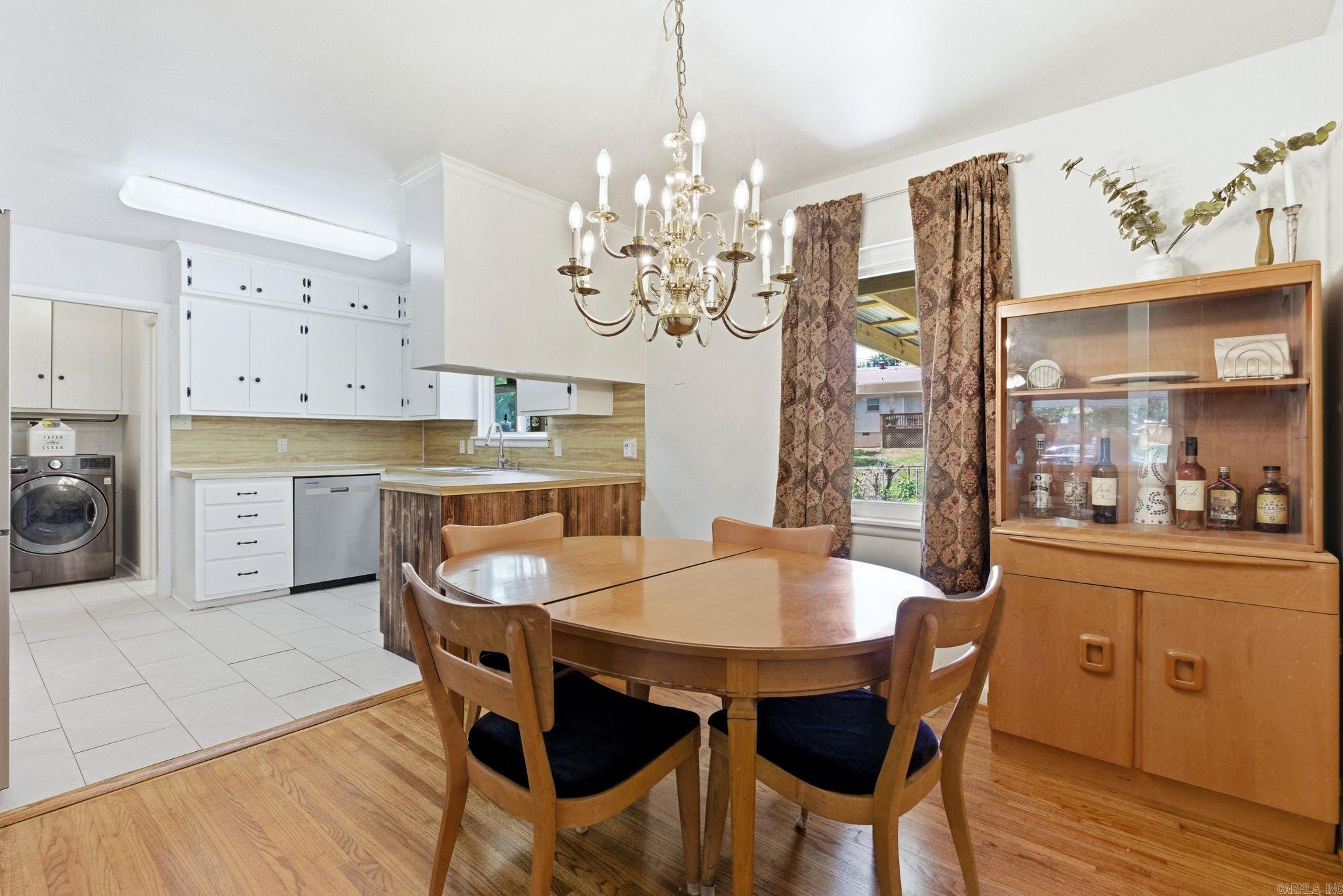 ELLIS ACRES - Residential