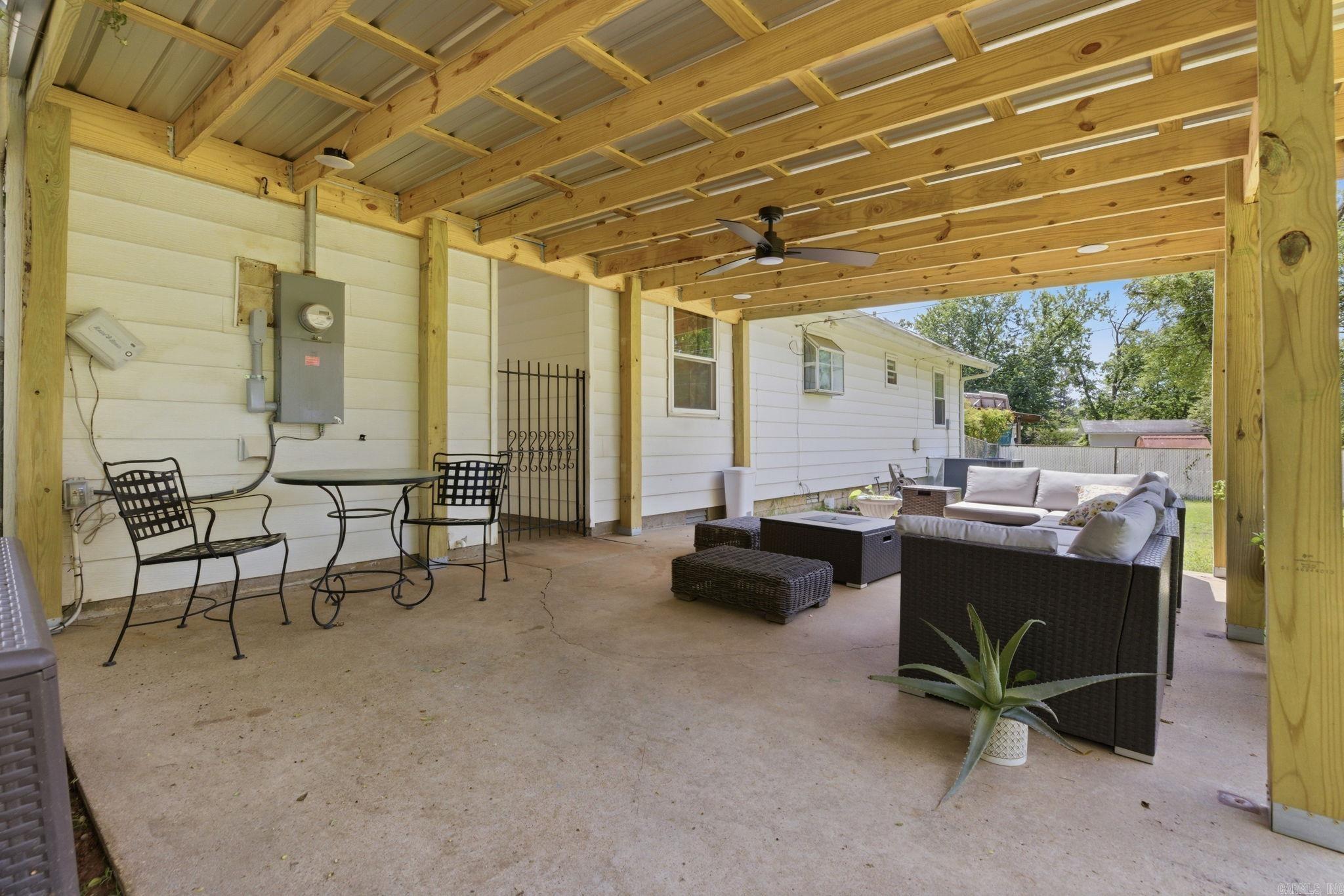 ELLIS ACRES - Residential