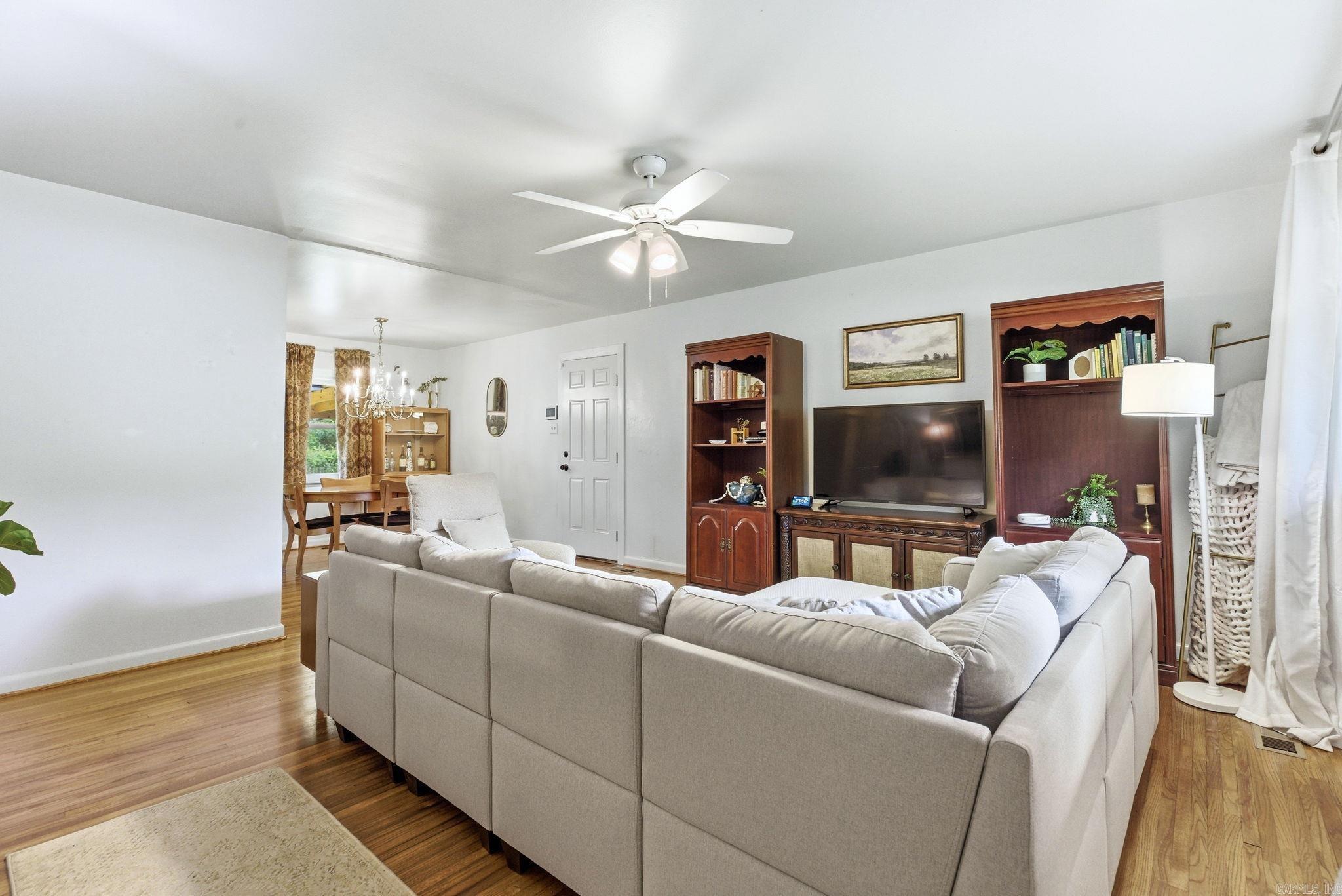 ELLIS ACRES - Residential