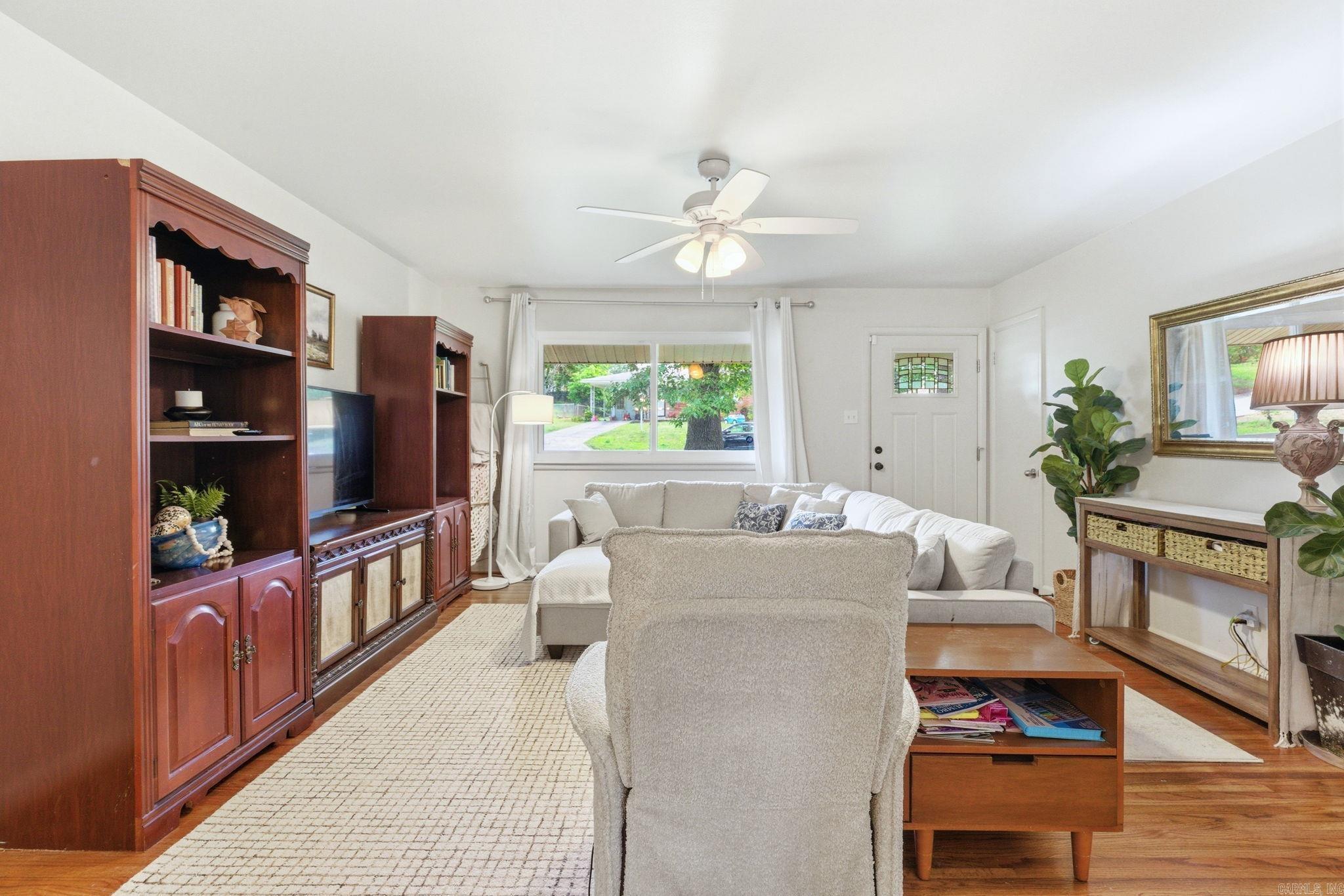ELLIS ACRES - Residential
