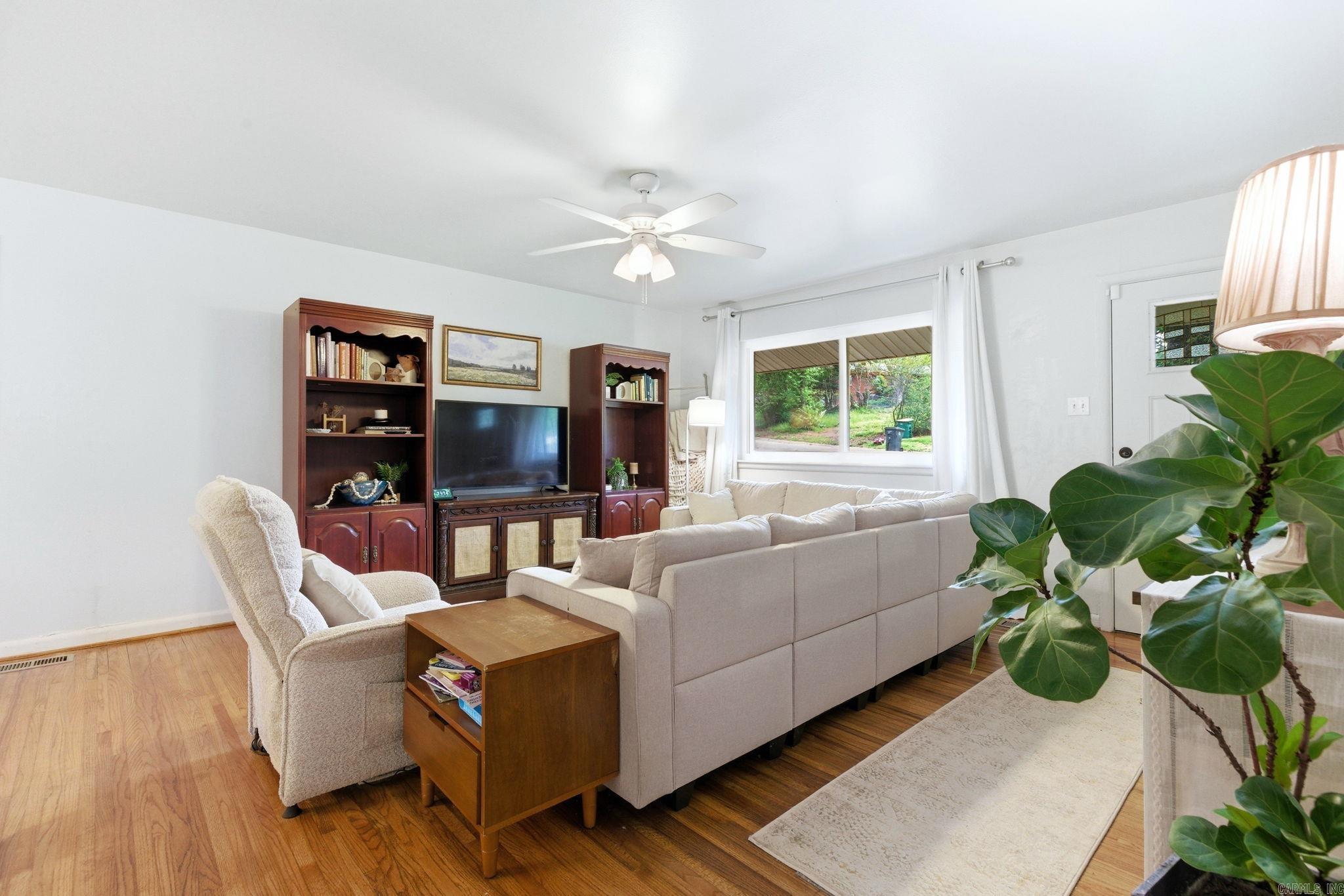 ELLIS ACRES - Residential