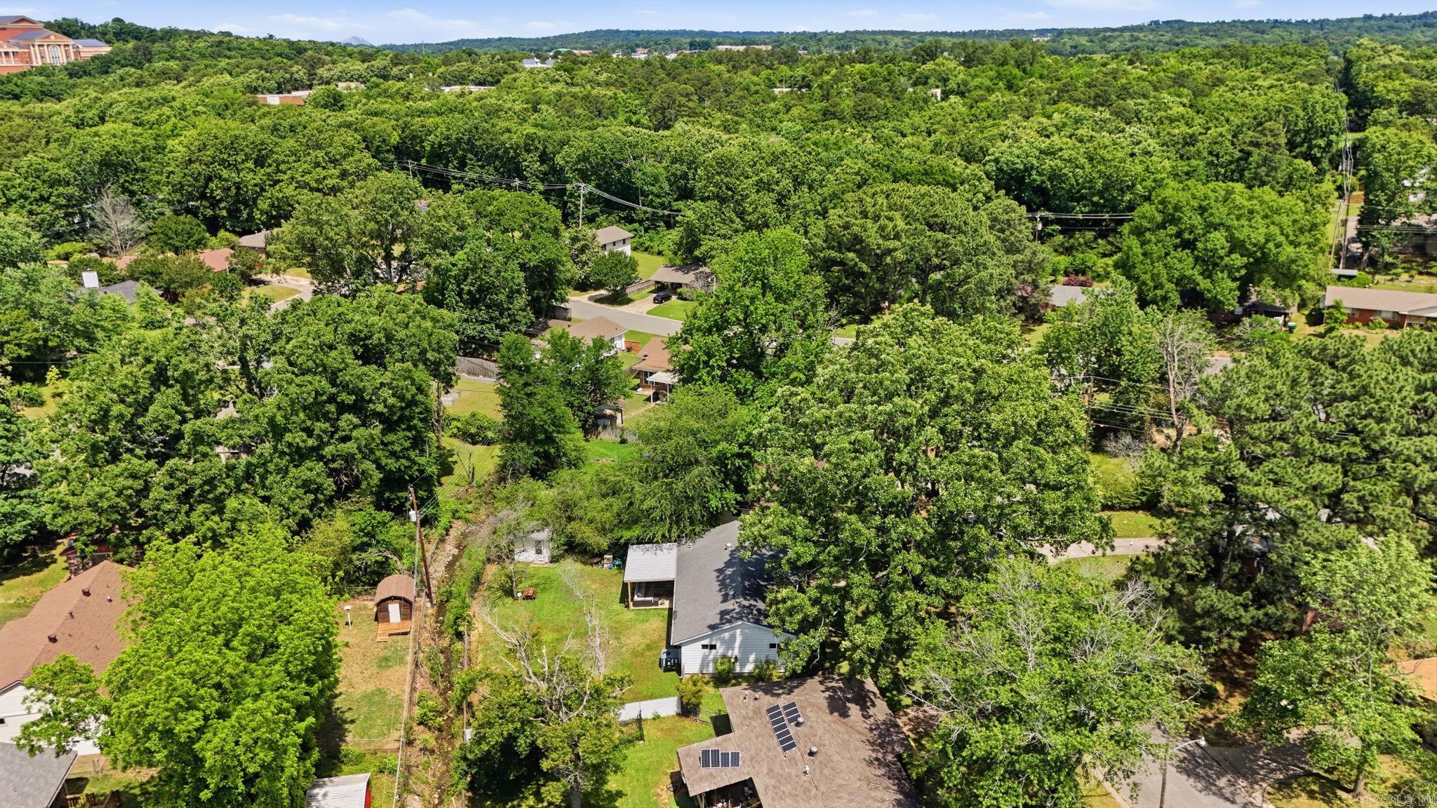 ELLIS ACRES - Residential