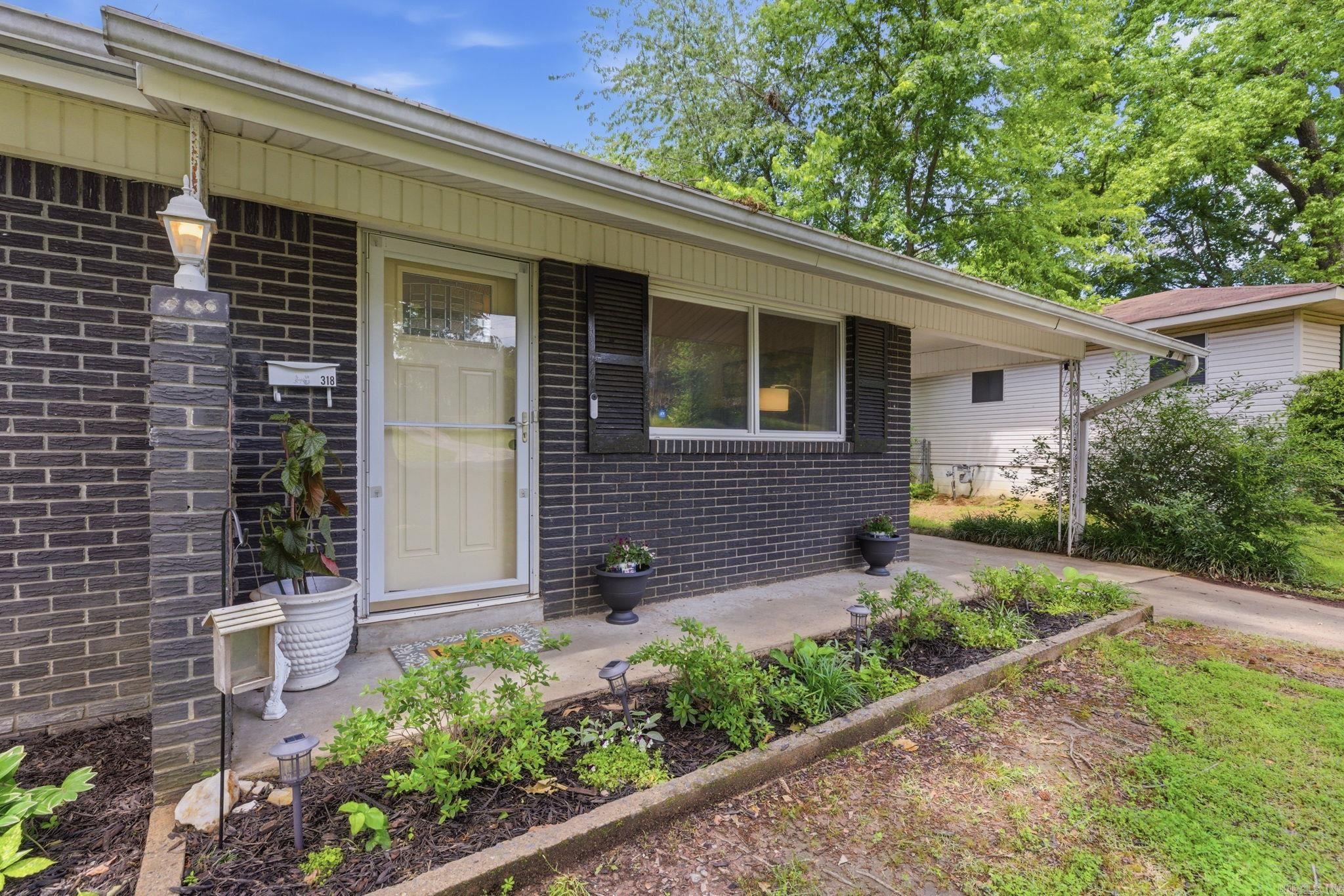 ELLIS ACRES - Residential