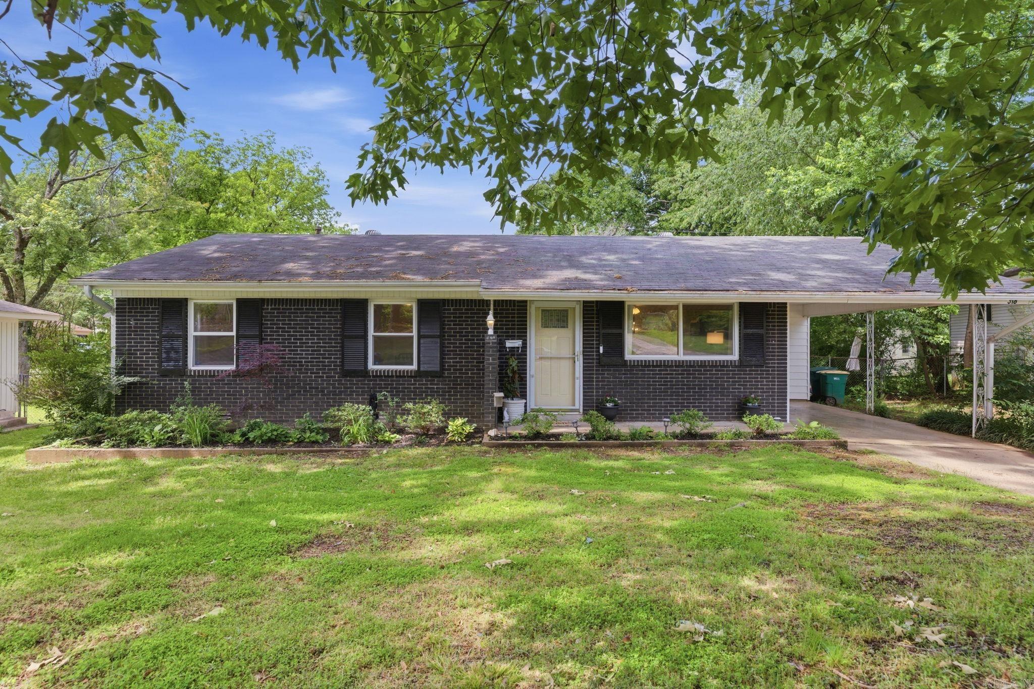 ELLIS ACRES - Residential